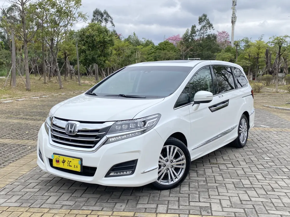 Honda Elysion (Alison)  из Китая