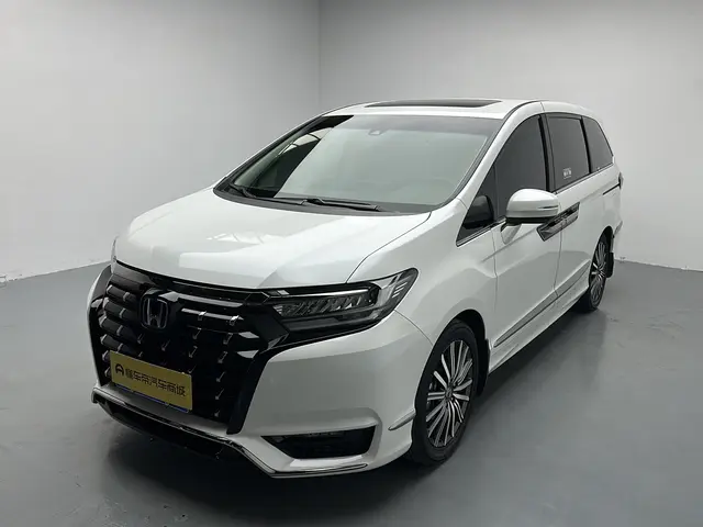 Honda Elysion (Alison)  из Китая