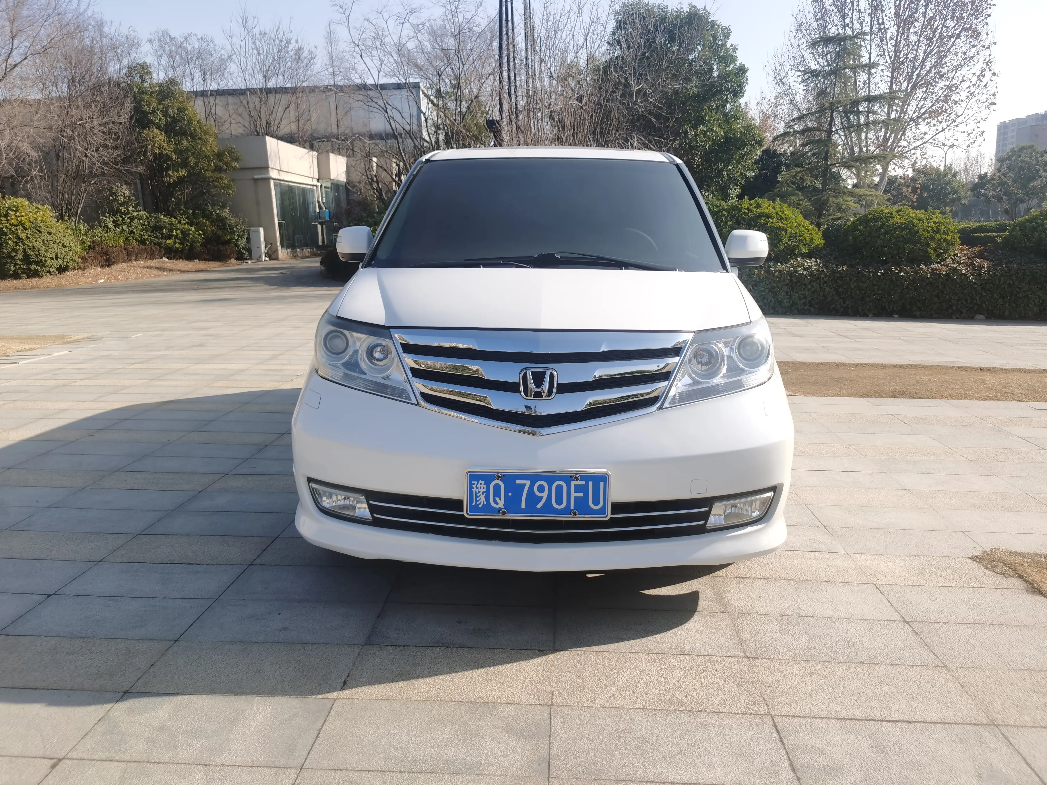 Honda Elysion (Alison)  из Китая