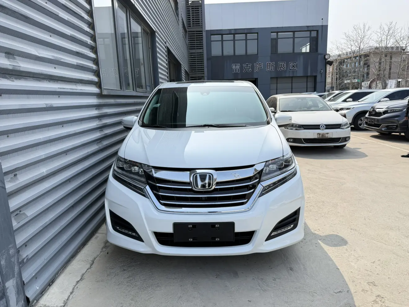 Honda Elysion (Alison)  из Китая