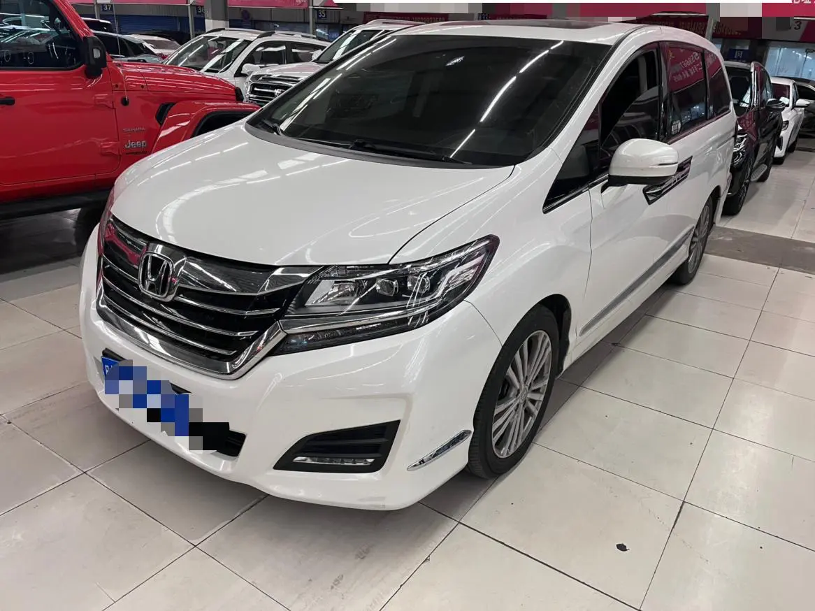 Honda Elysion (Alison)  из Китая