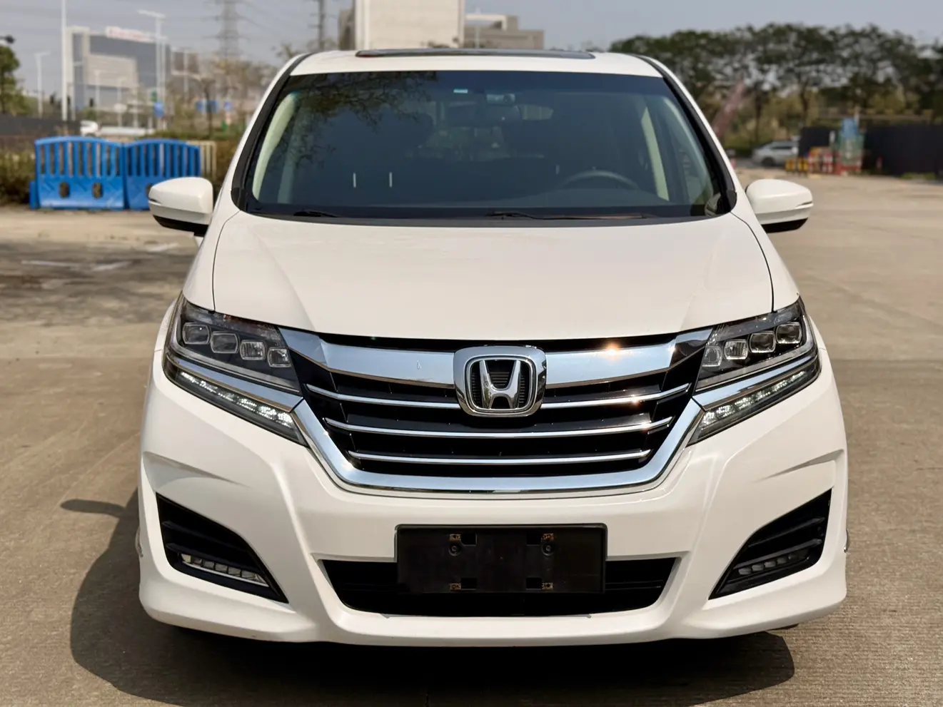 Honda Elysion (Alison)  из Китая