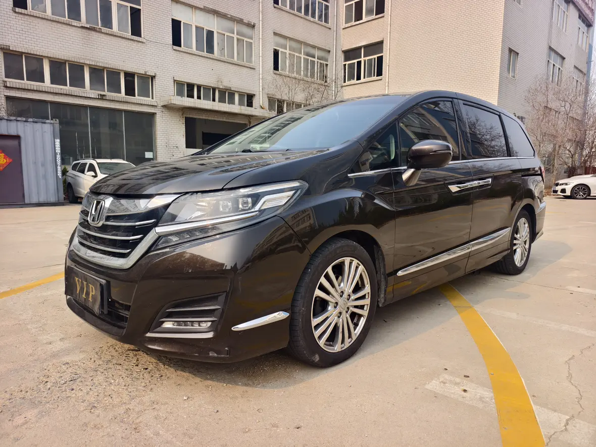 Honda Elysion (Alison)  из Китая