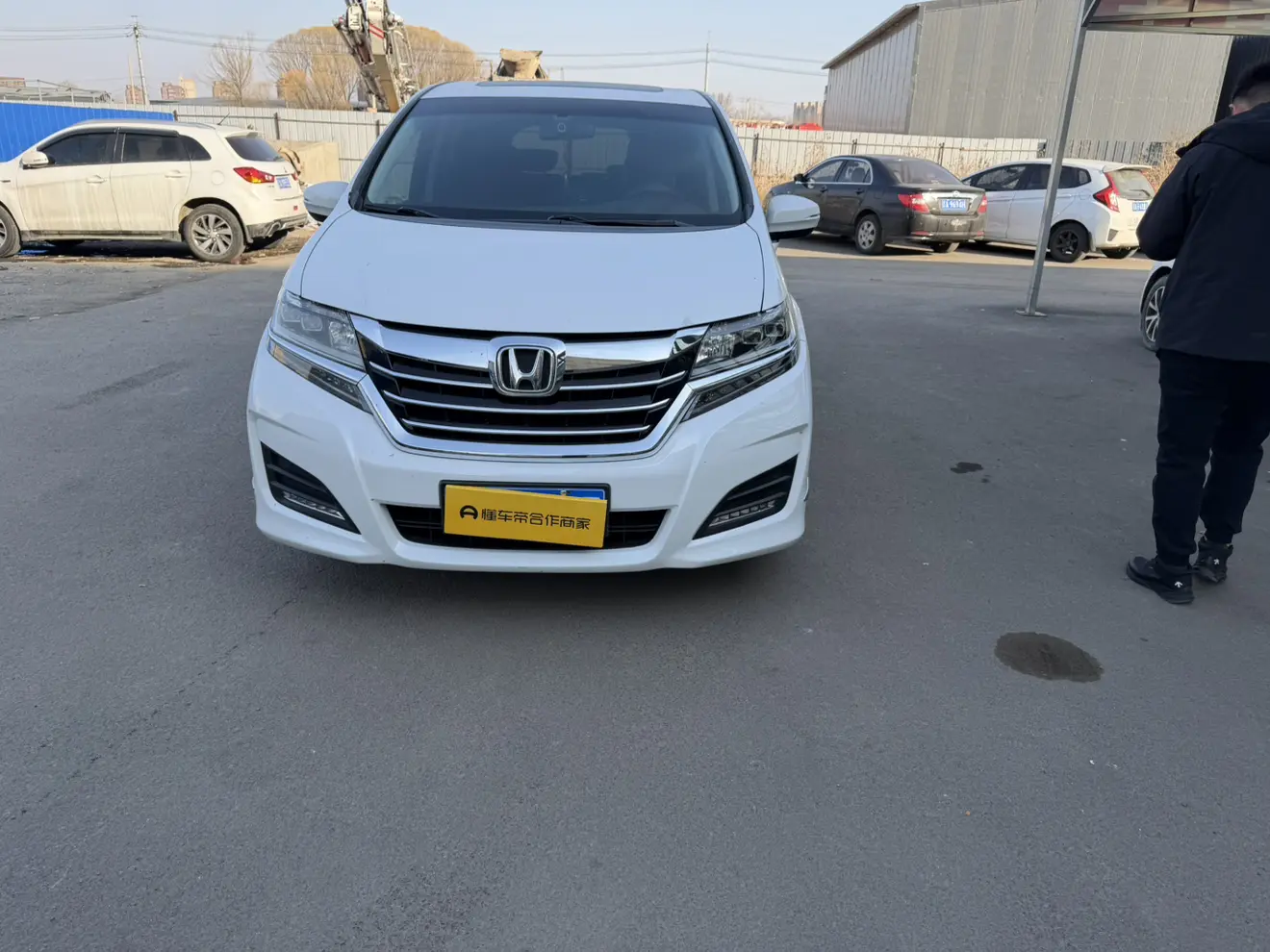 Honda Elysion (Alison)  из Китая