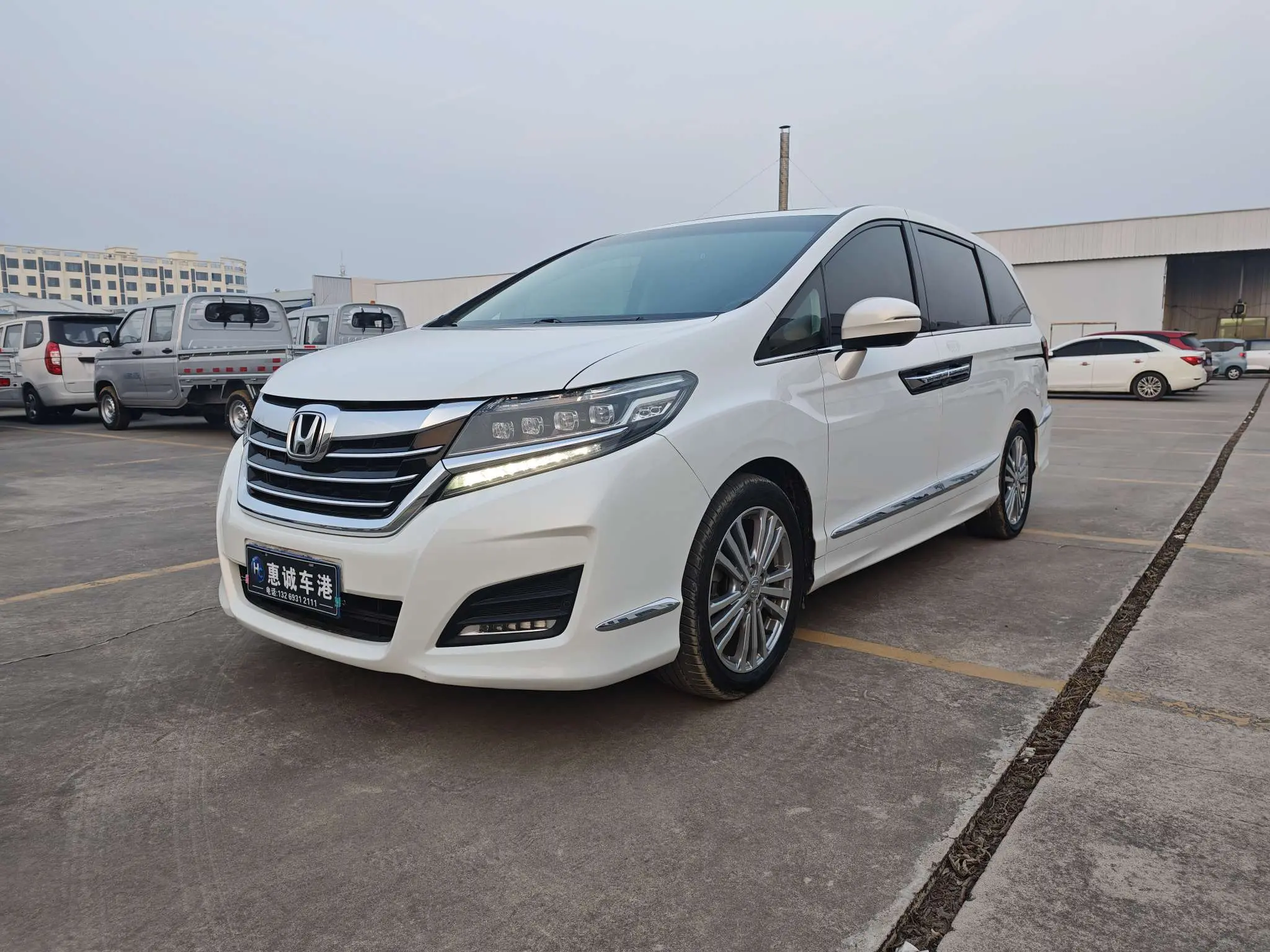 Honda Elysion (Alison)  из Китая