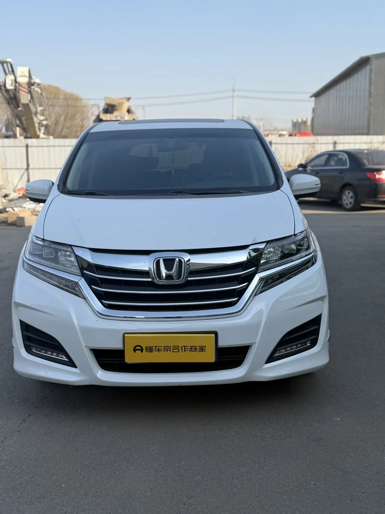 Honda Elysion (Alison)  из Китая