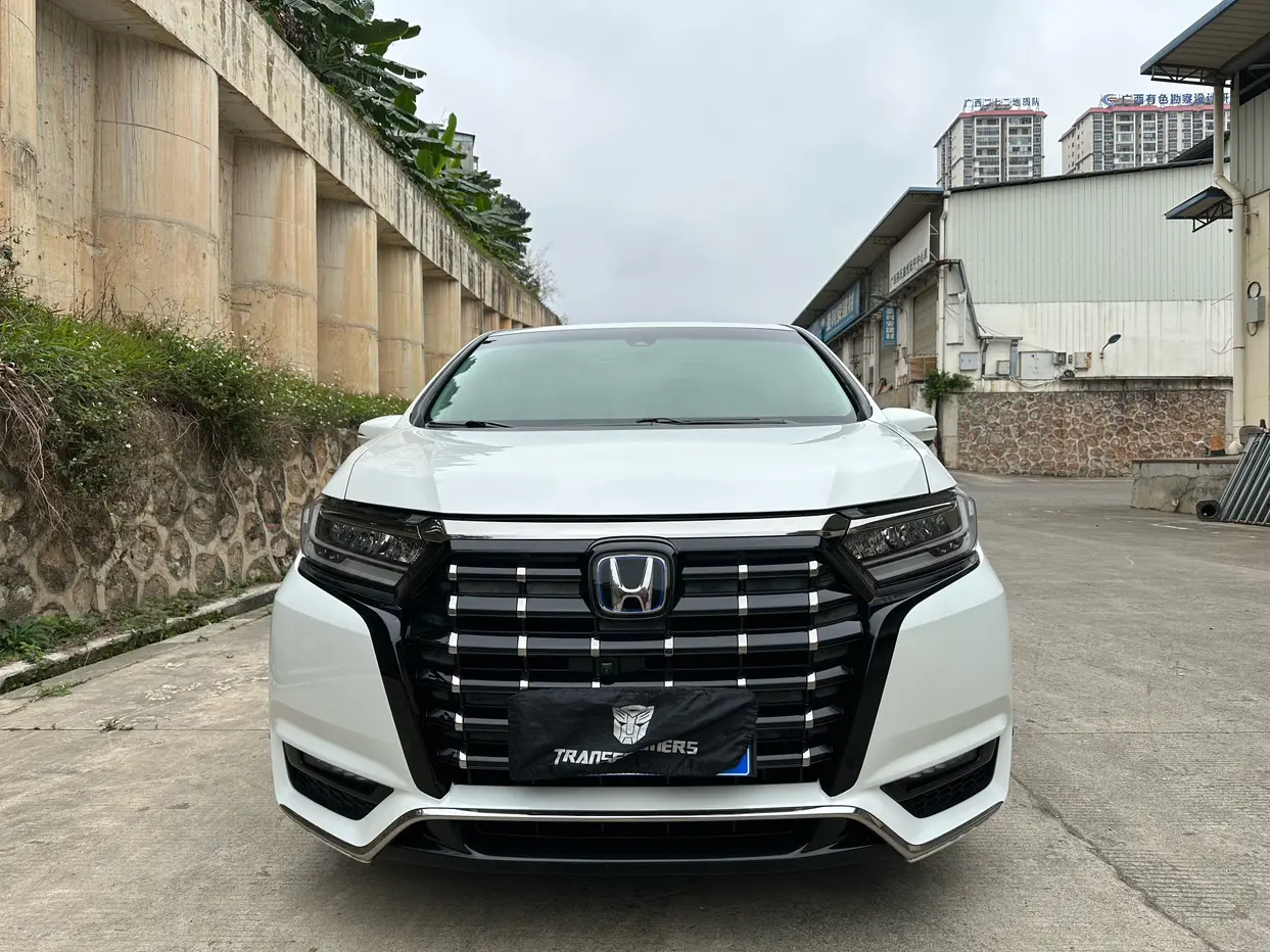 Honda Elysion (Alison)  из Китая