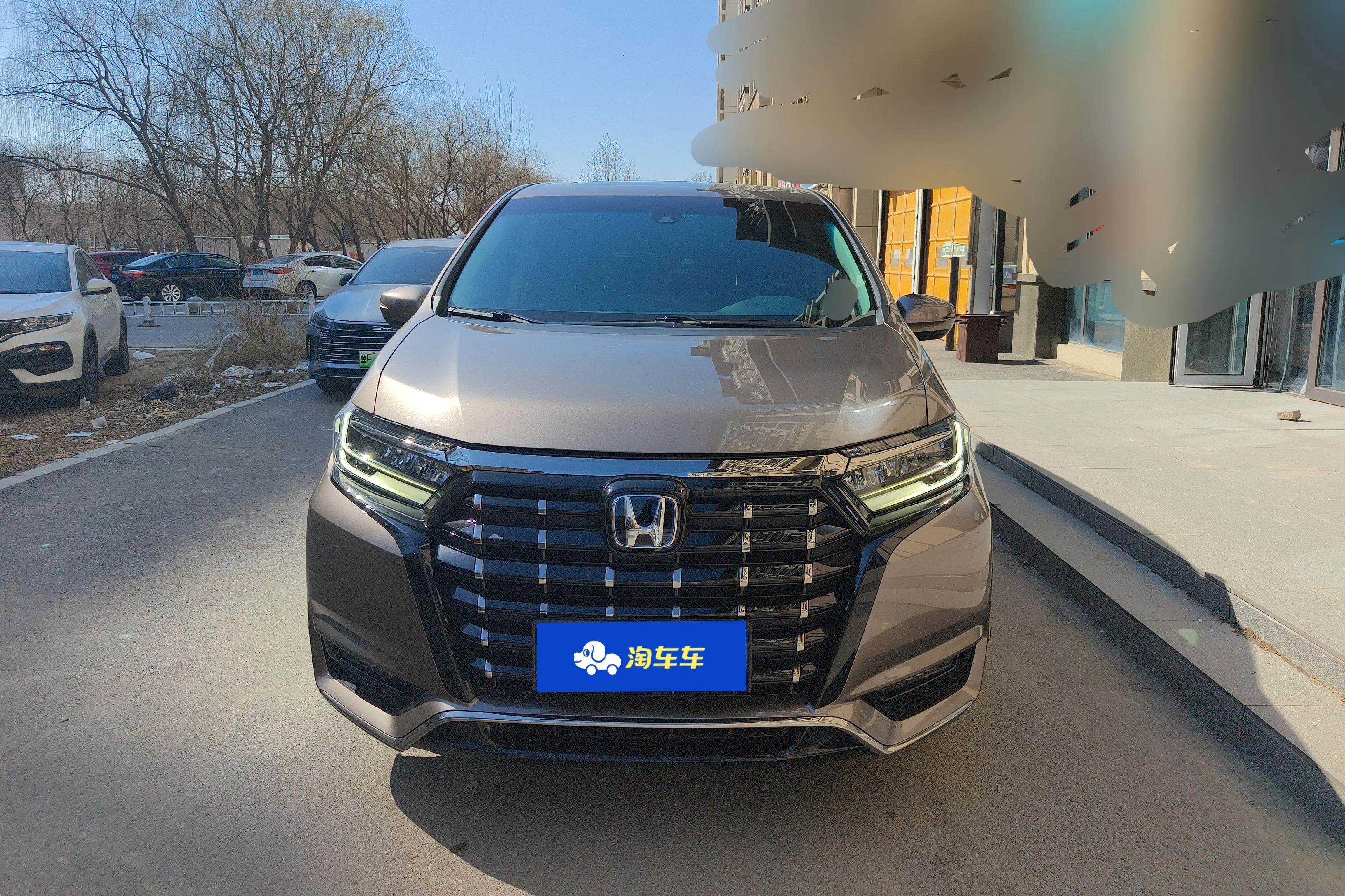 Honda Elysion (Alison)  из Китая