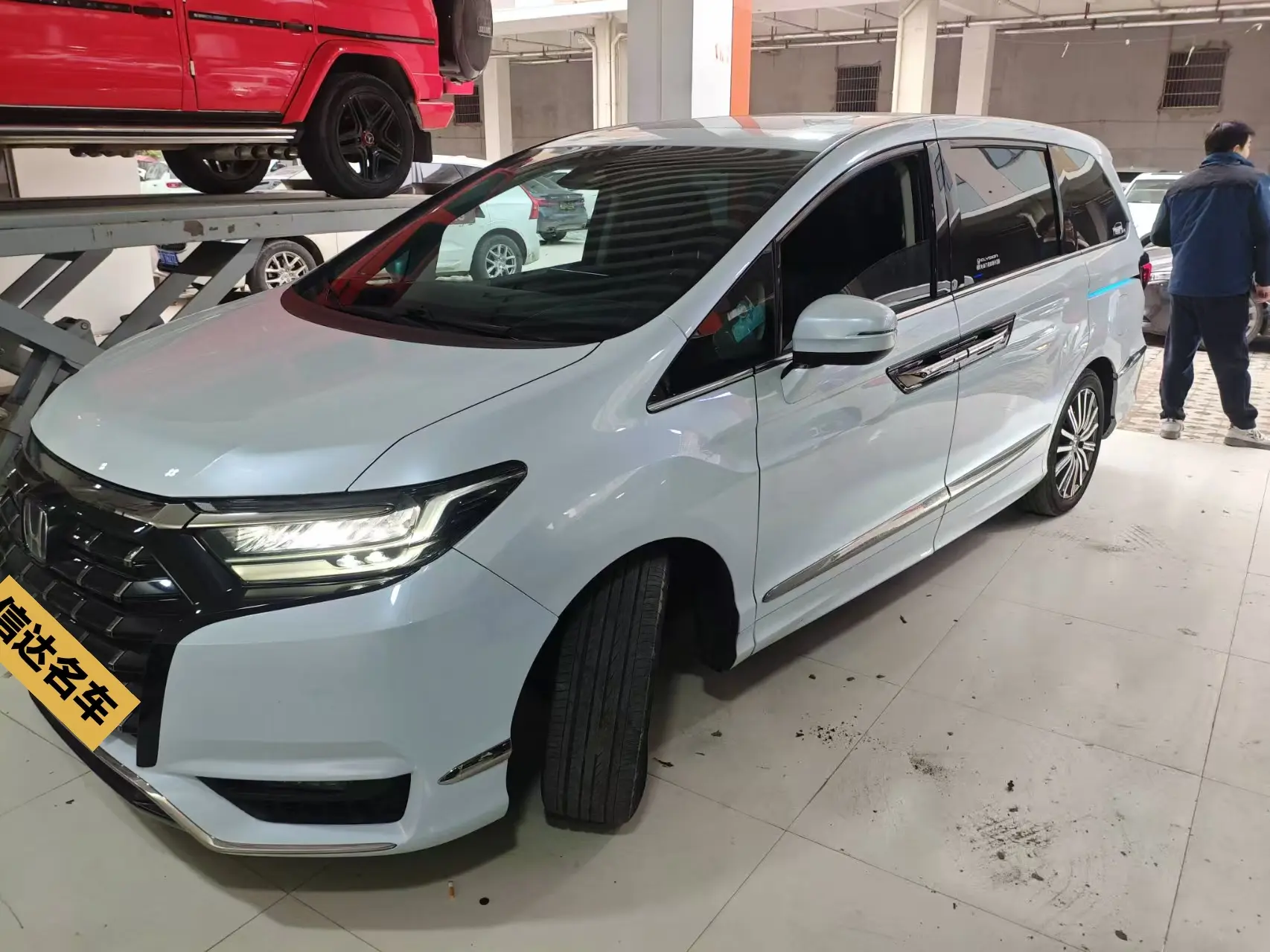 Honda Elysion (Alison)  из Китая