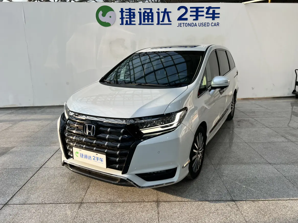 Honda Elysion (Alison)  из Китая