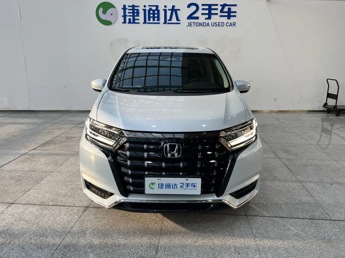 Honda Elysion (Alison)  из Китая