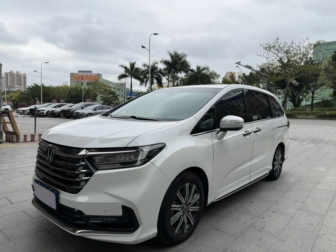 Honda Odyssey  из Китая