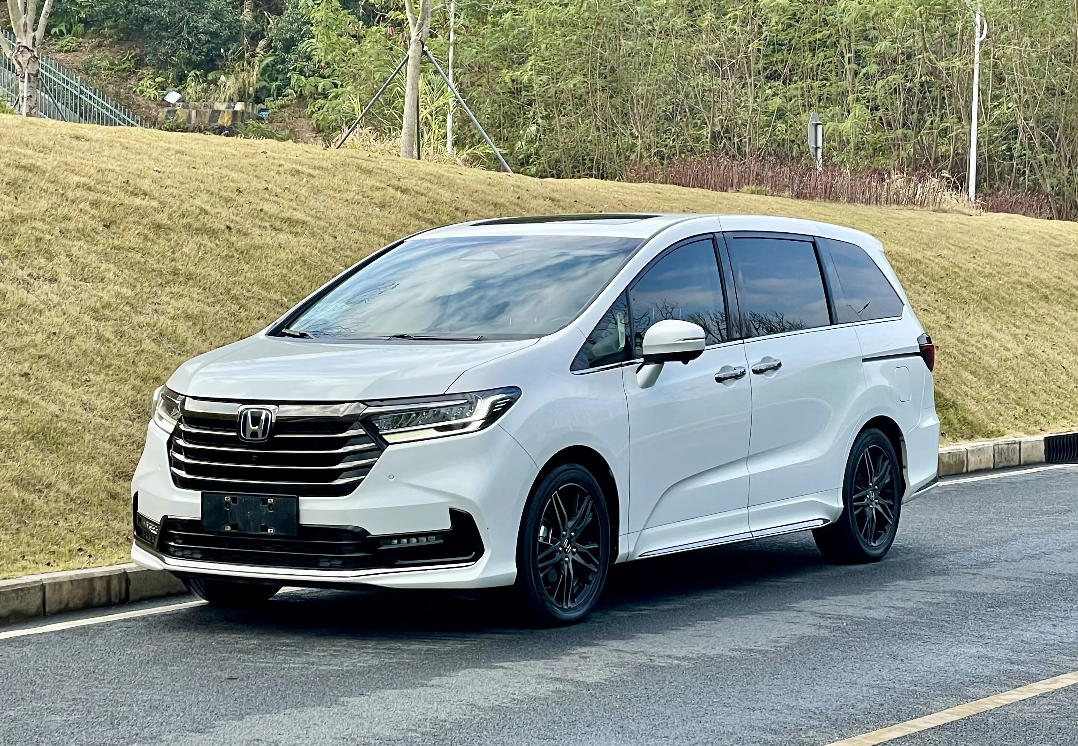 Honda Odyssey  из Китая