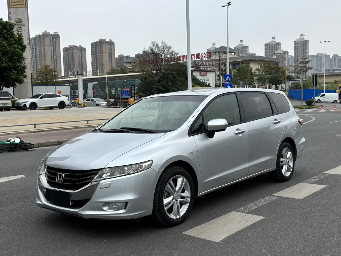 Honda Odyssey  из Китая