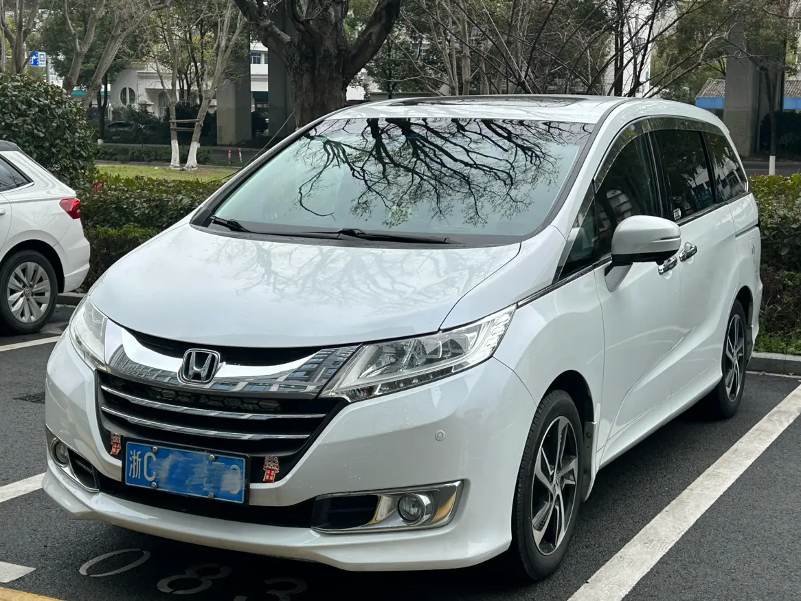Honda Odyssey  из Китая