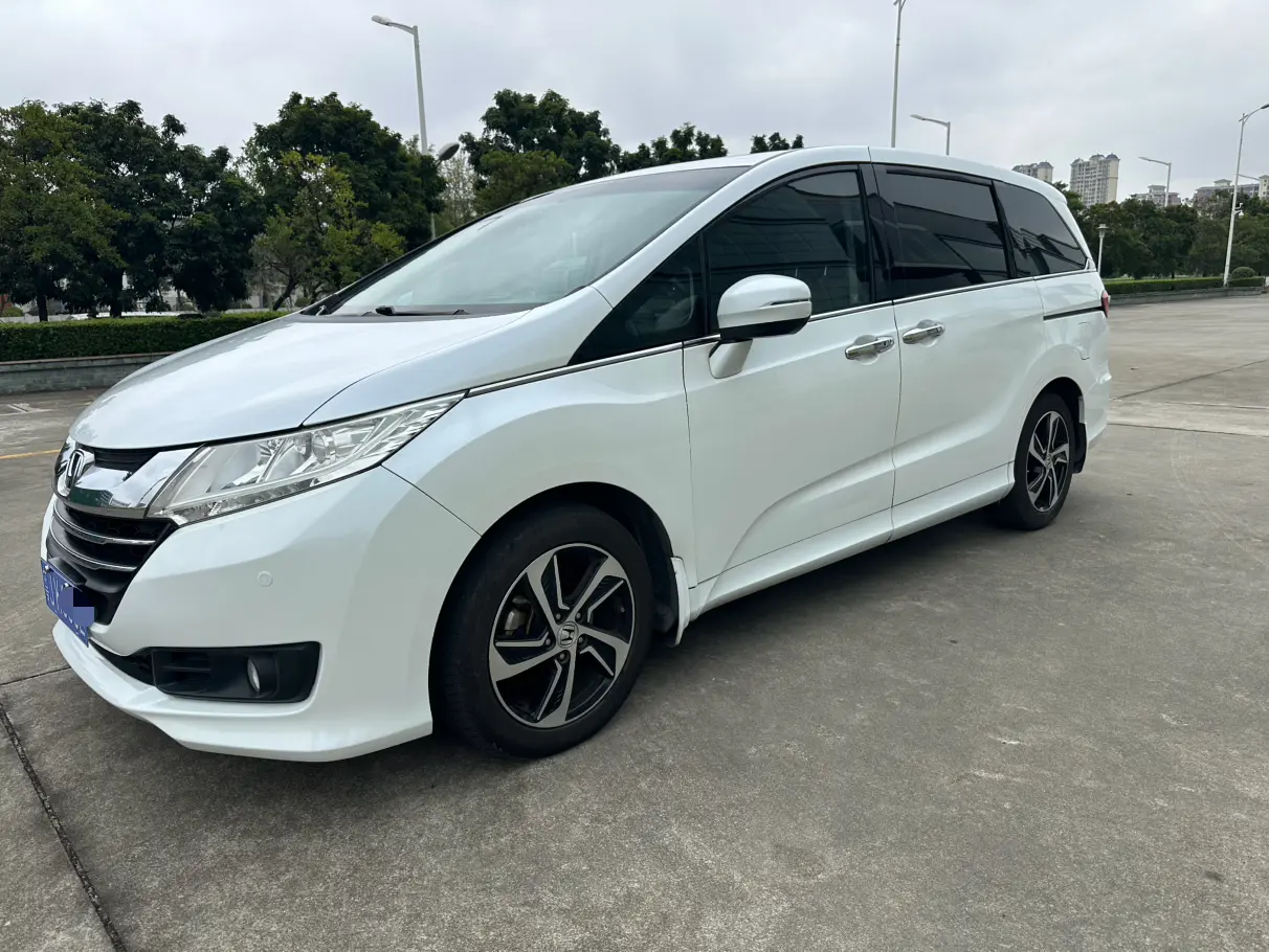 Honda Odyssey  из Китая