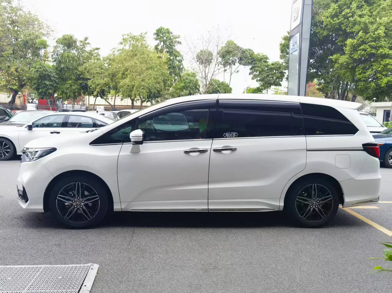 Honda Odyssey  из Китая