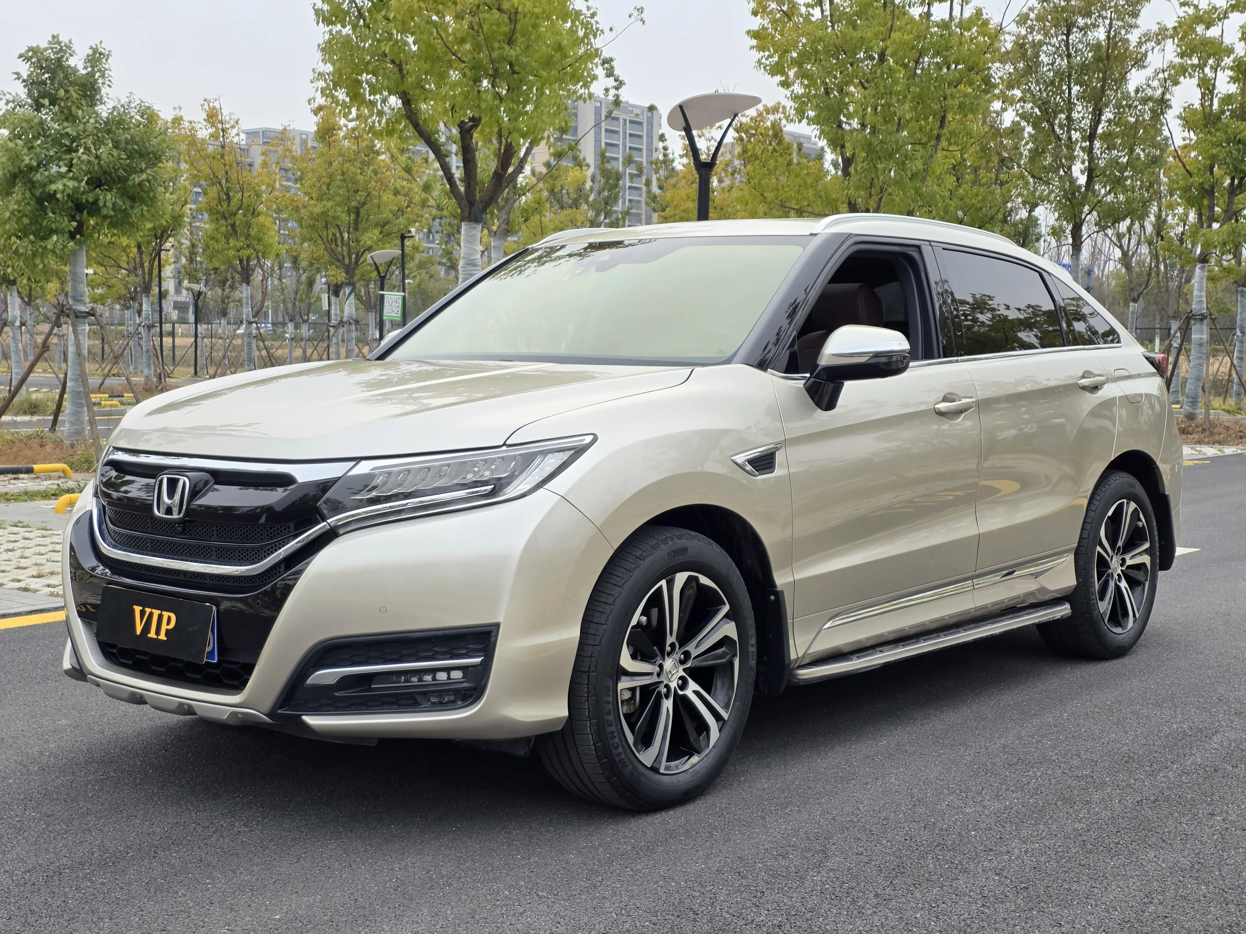 Honda UR-V  из Китая
