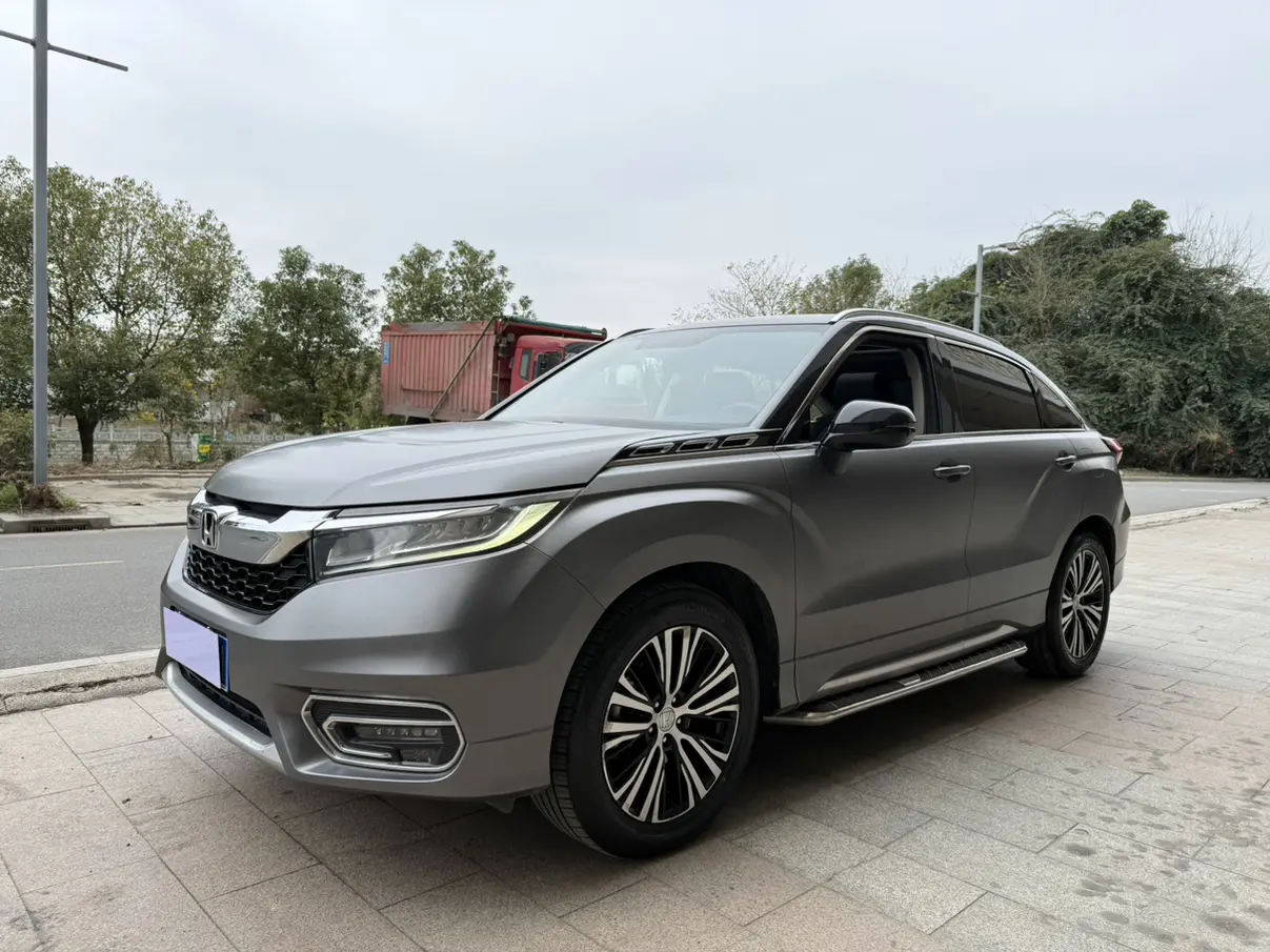 Honda Avancier (Crown Road)  из Китая