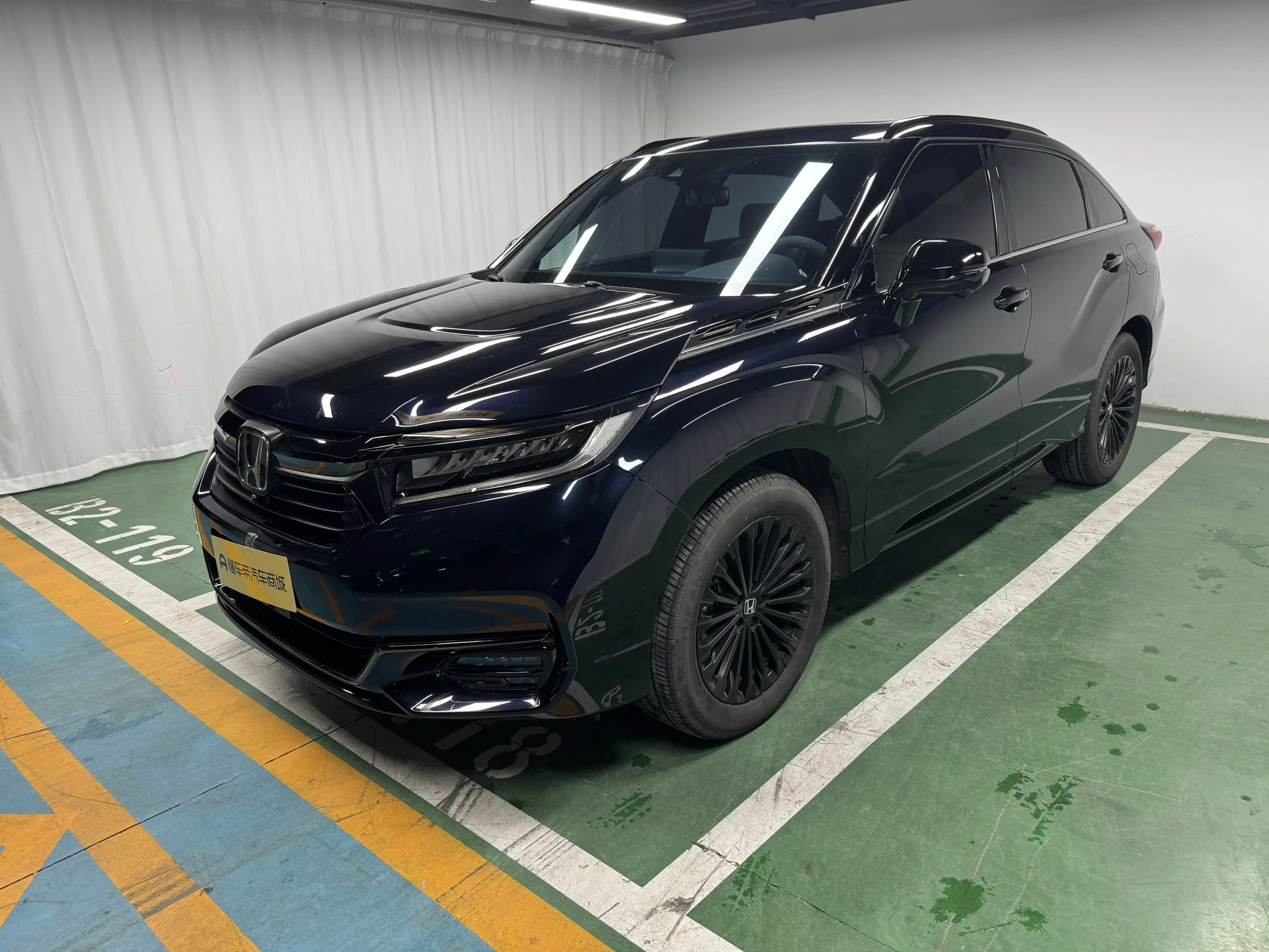 Honda Avancier (Crown Road)  из Китая