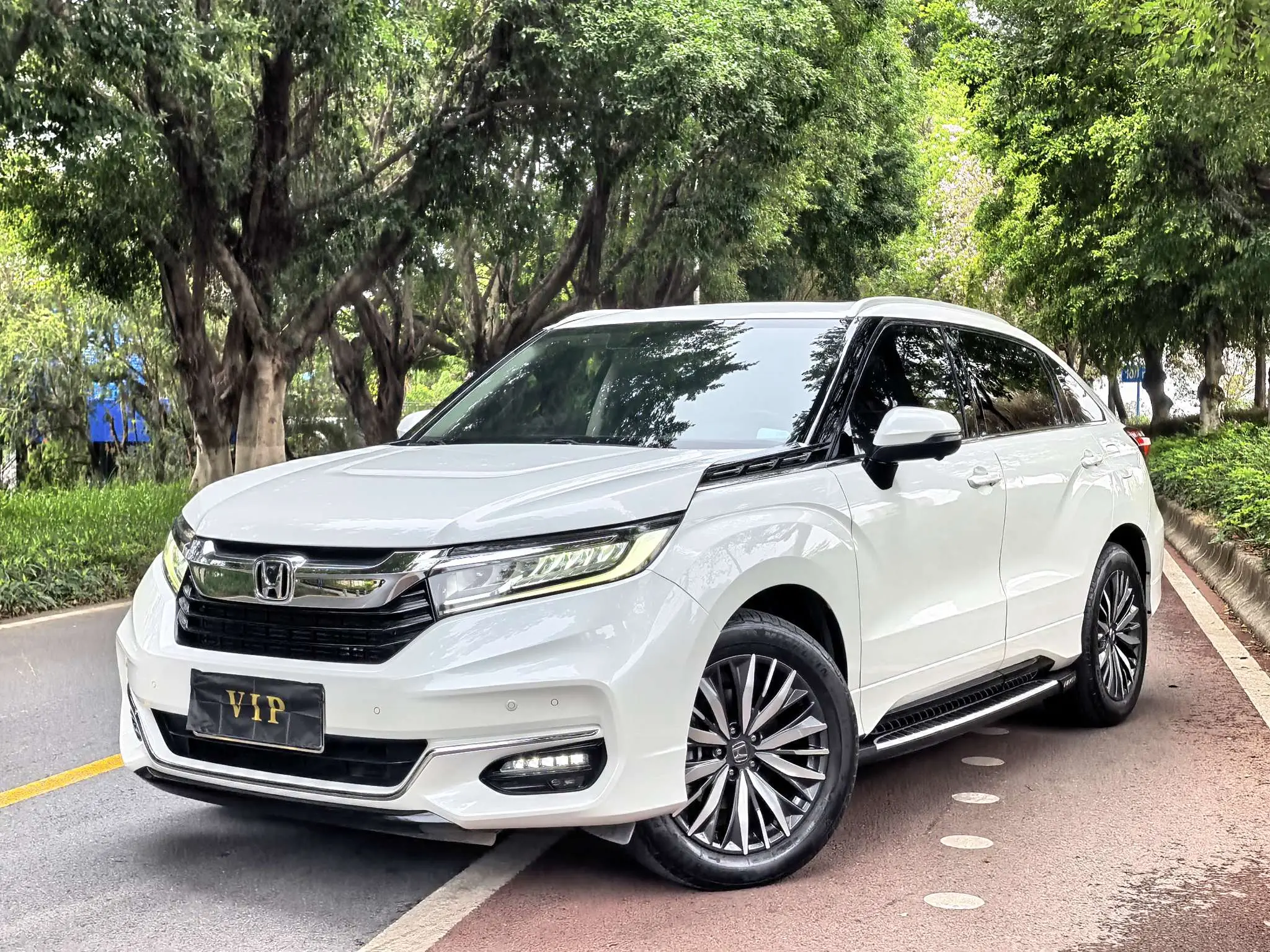Honda Avancier (Crown Road)  из Китая
