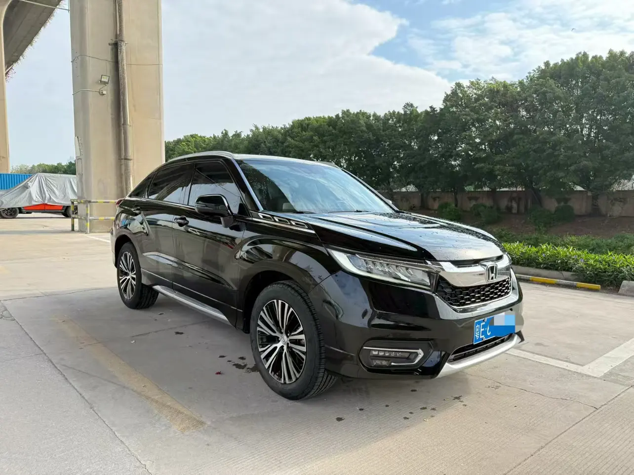 Honda Avancier (Crown Road)  из Китая