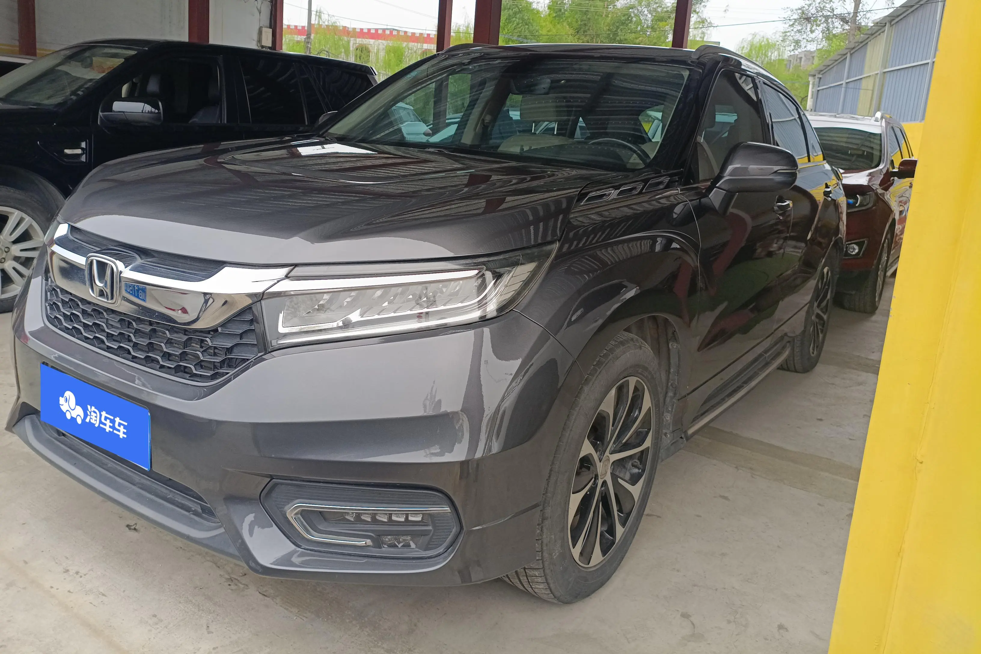 Honda Avancier (Crown Road)  из Китая