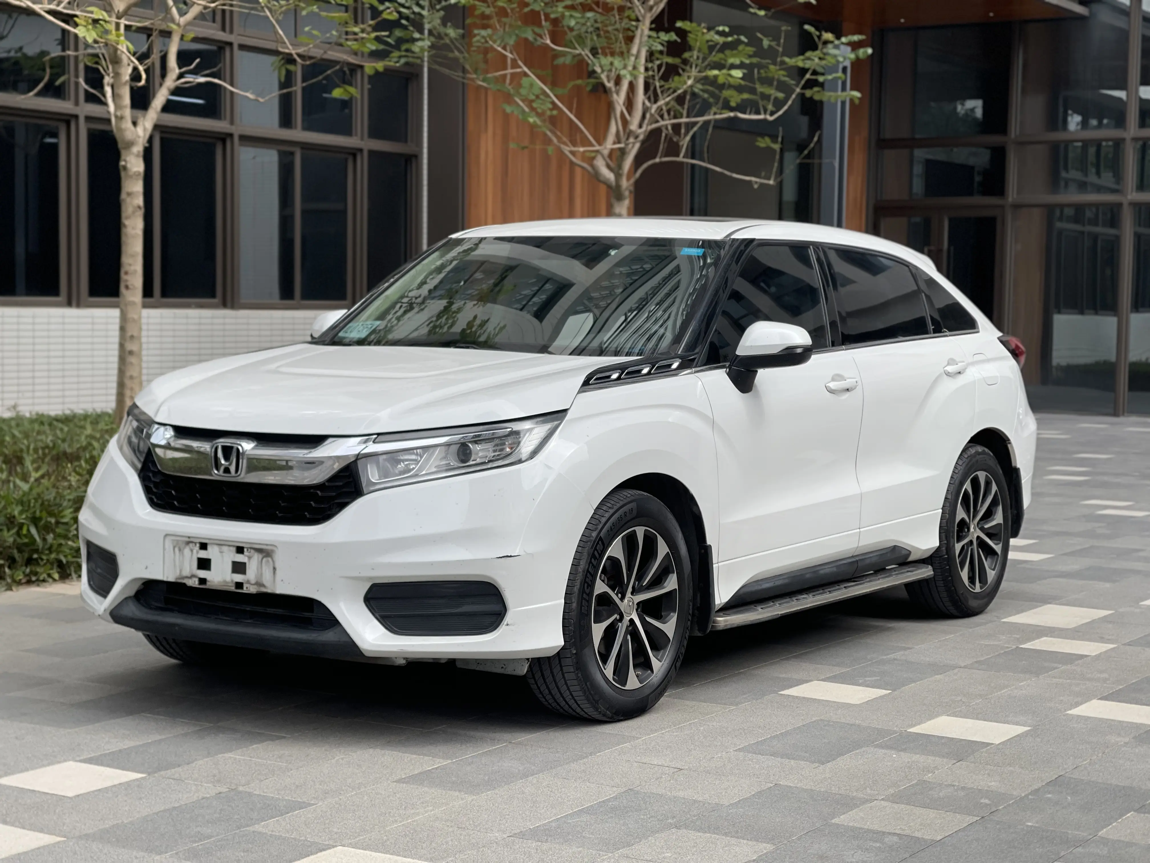 Honda Avancier (Crown Road)  из Китая