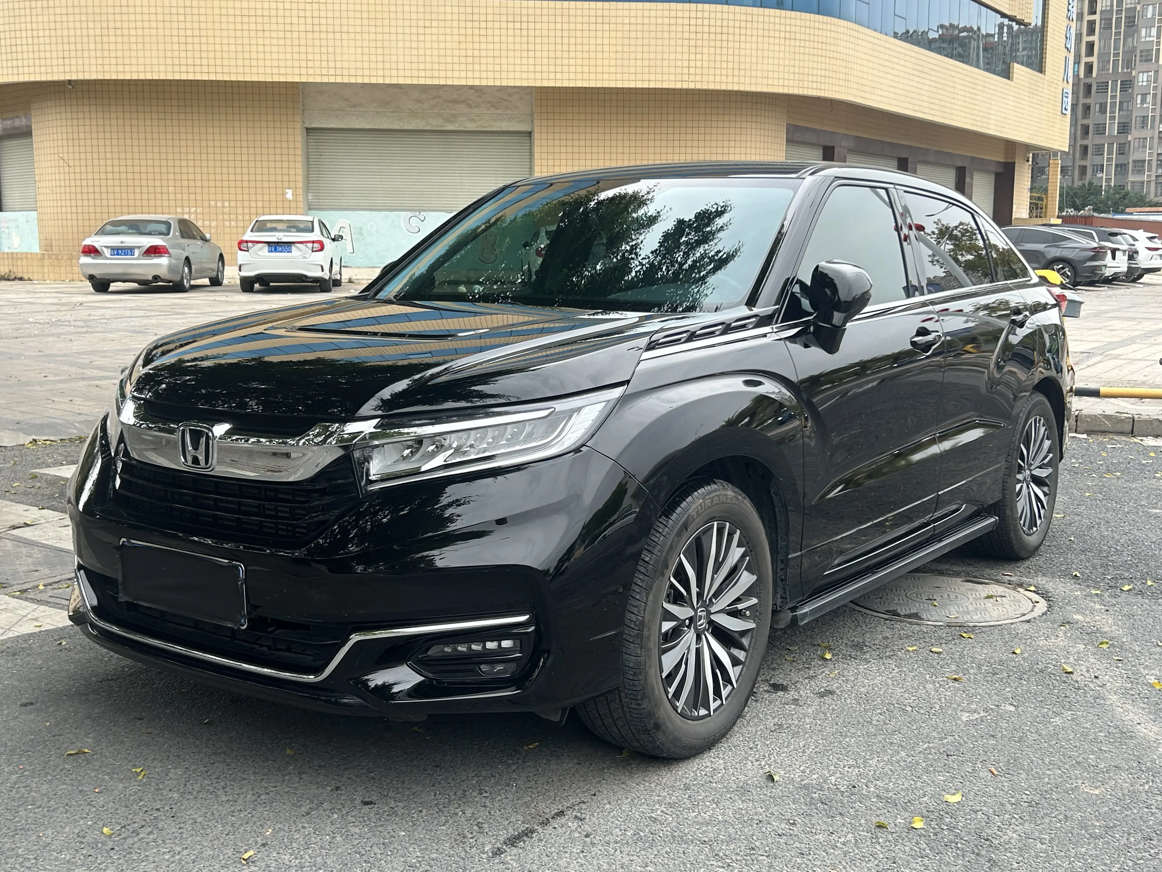 Honda Avancier (Crown Road)  из Китая