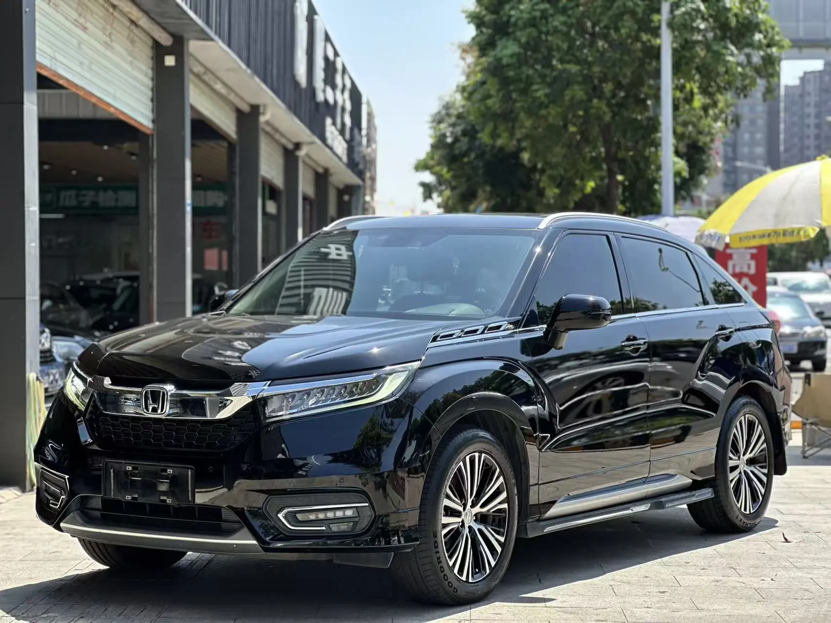 Honda Avancier (Crown Road)  из Китая