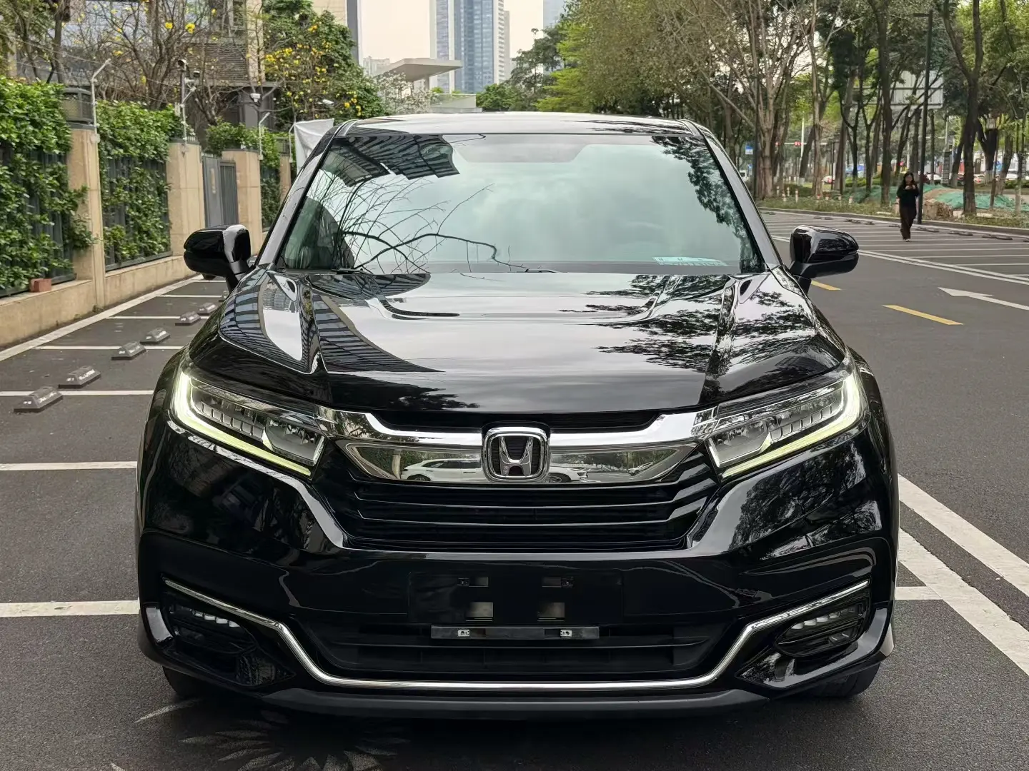 Honda Avancier (Crown Road)  из Китая