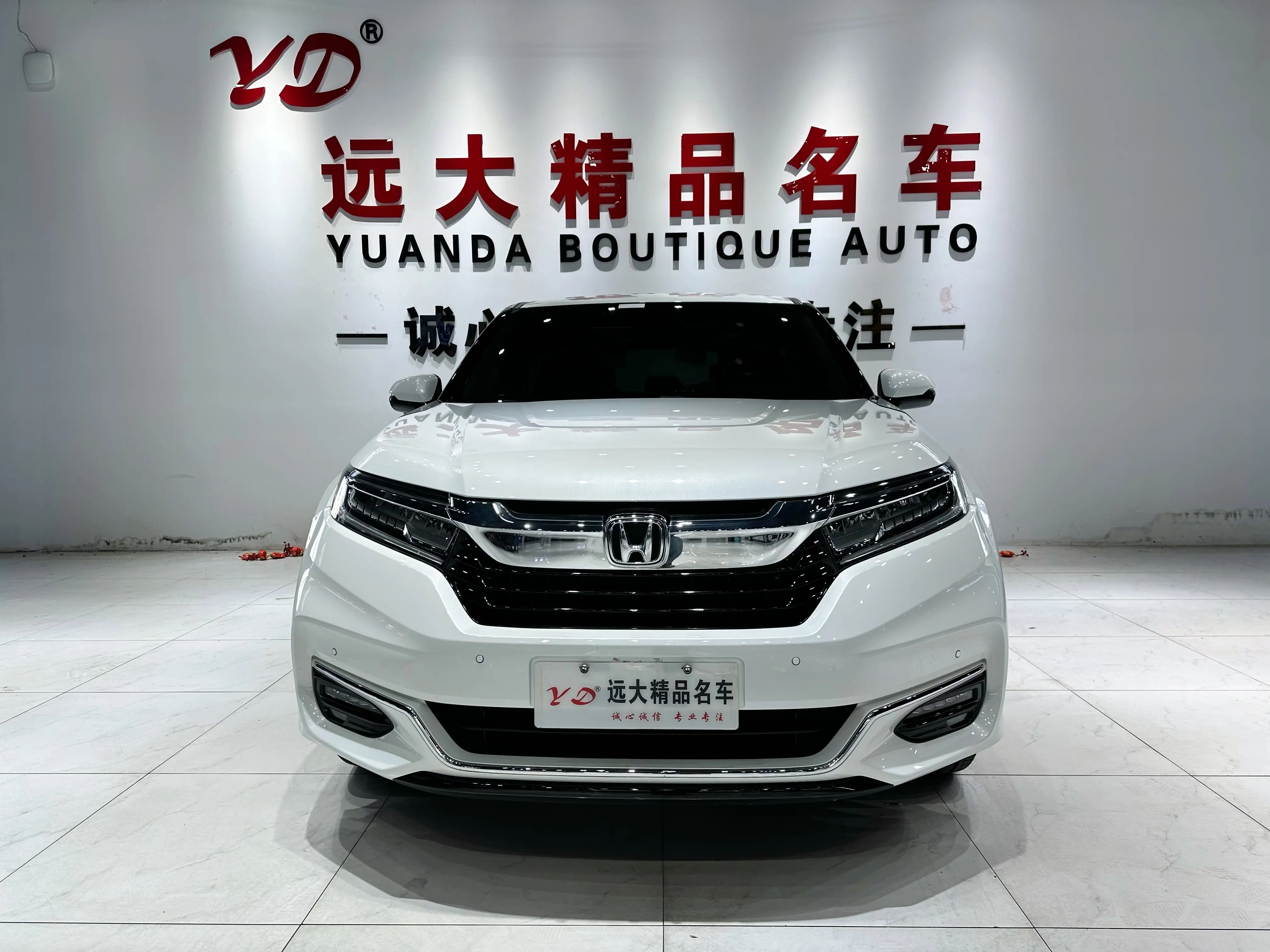 Honda Avancier (Crown Road)  из Китая