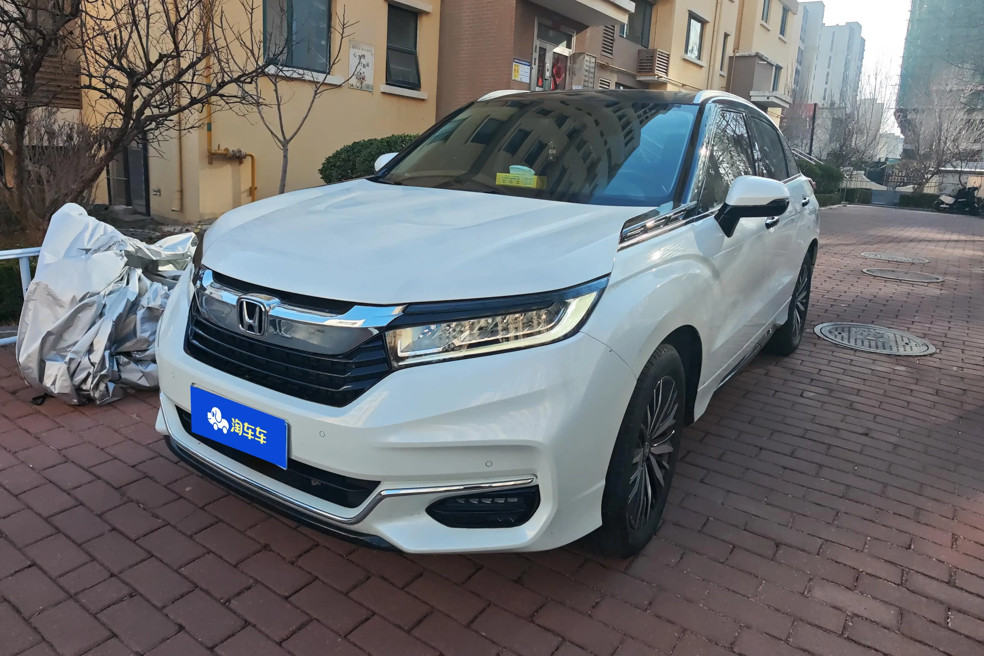 Honda Avancier (Crown Road)  из Китая