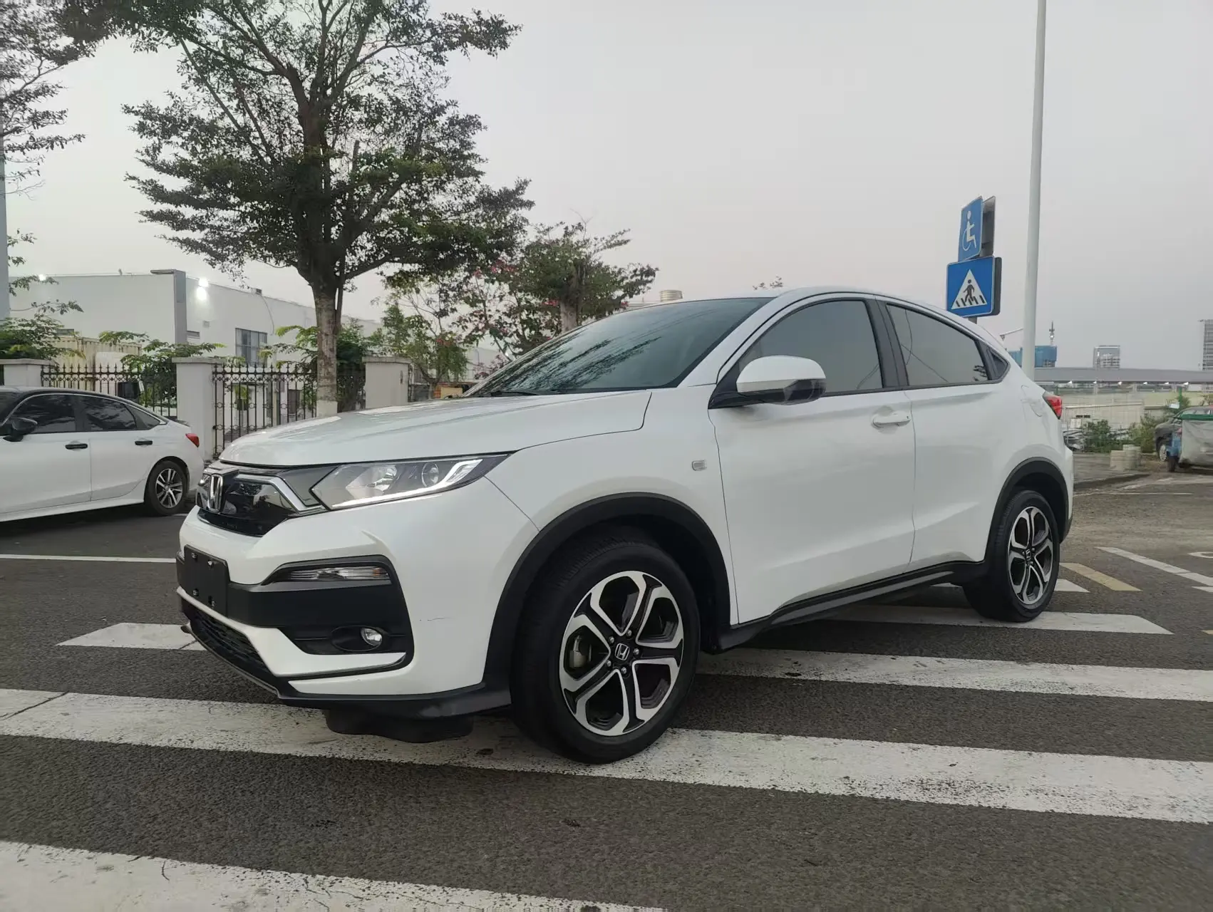 Honda WR-V (XR-V)  из Китая