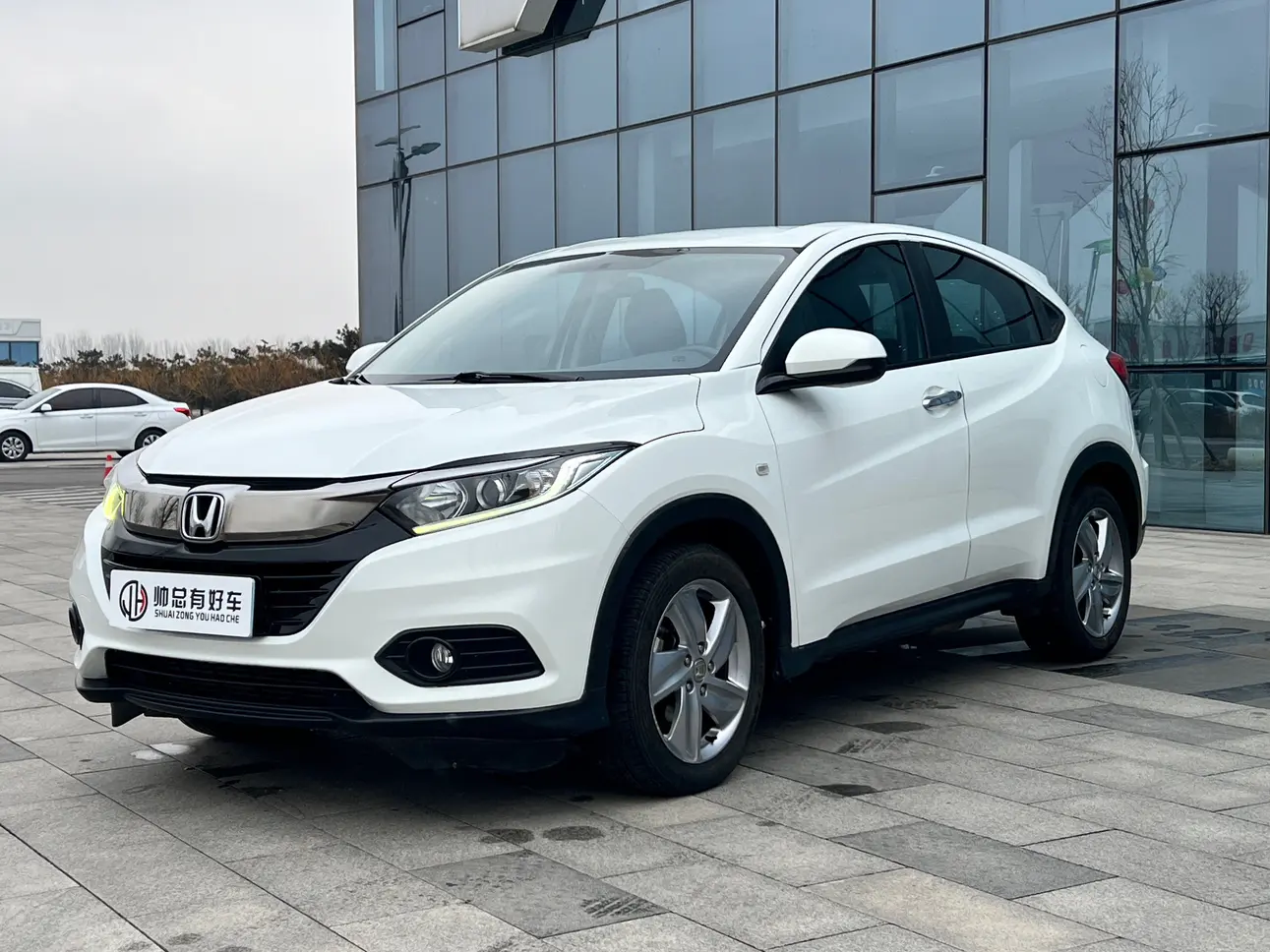 Honda Vezel (Binzhi)  из Китая