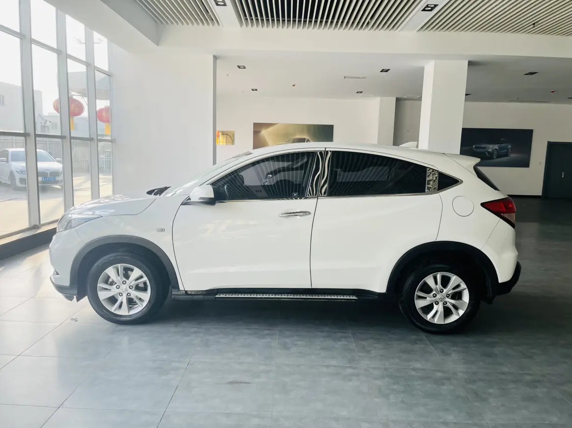 Honda Vezel (Binzhi)  из Китая