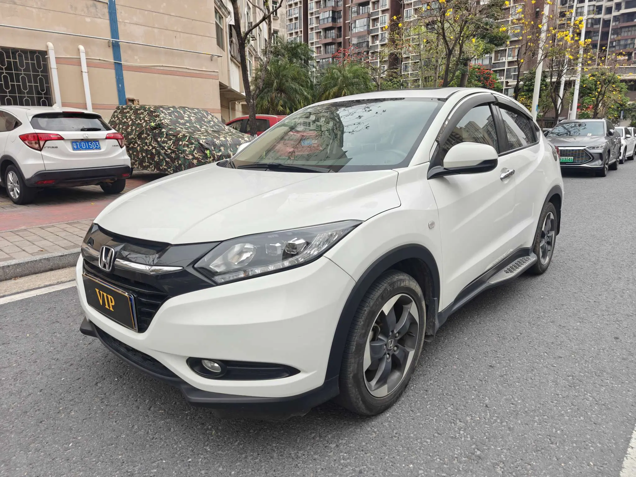 Honda Vezel (Binzhi)  из Китая