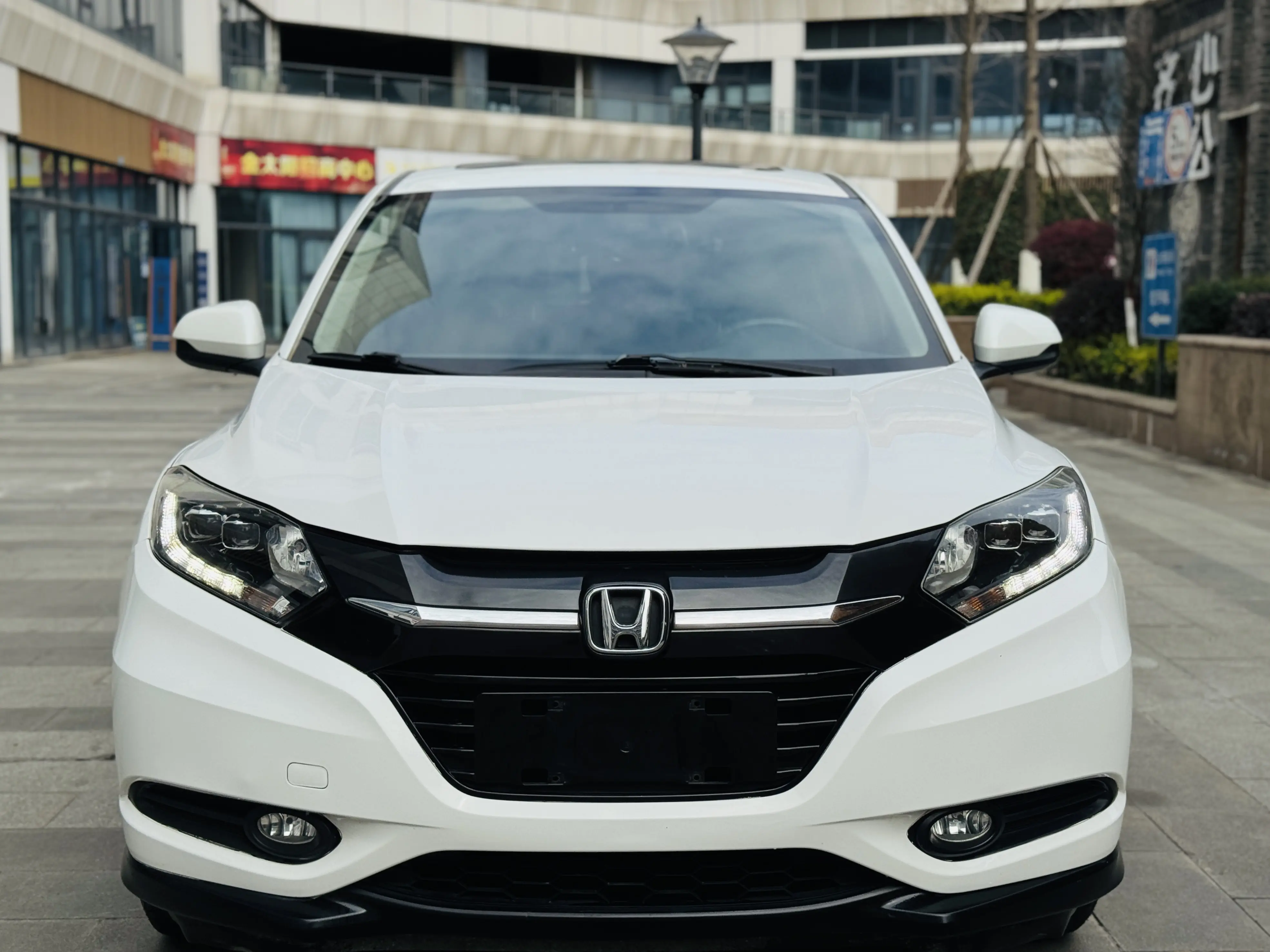 Honda Vezel (Binzhi)  из Китая