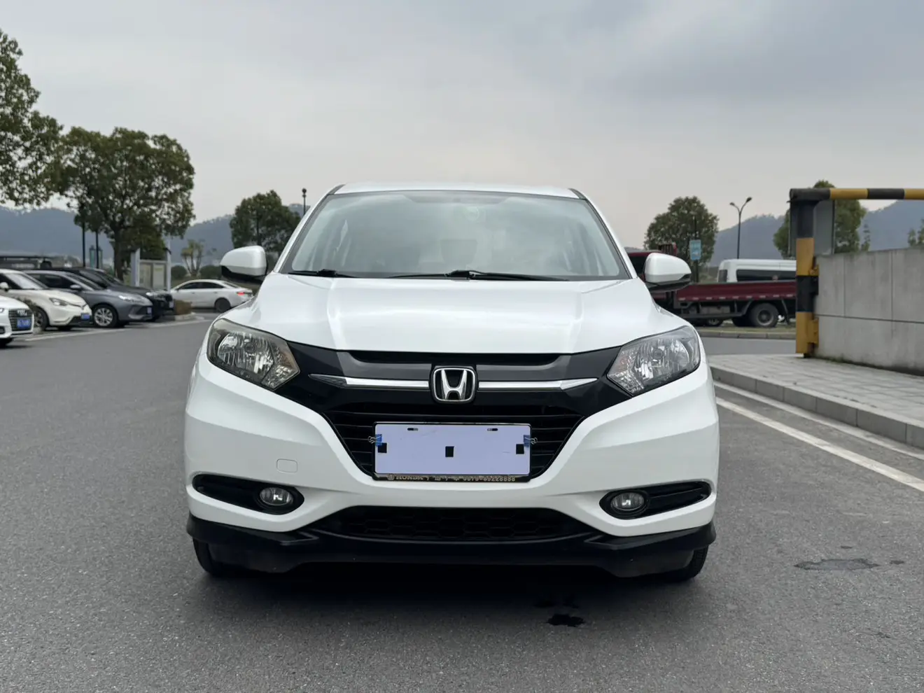 Honda Vezel (Binzhi)  из Китая