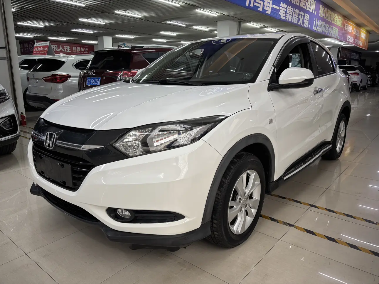 Honda Vezel (Binzhi)  из Китая