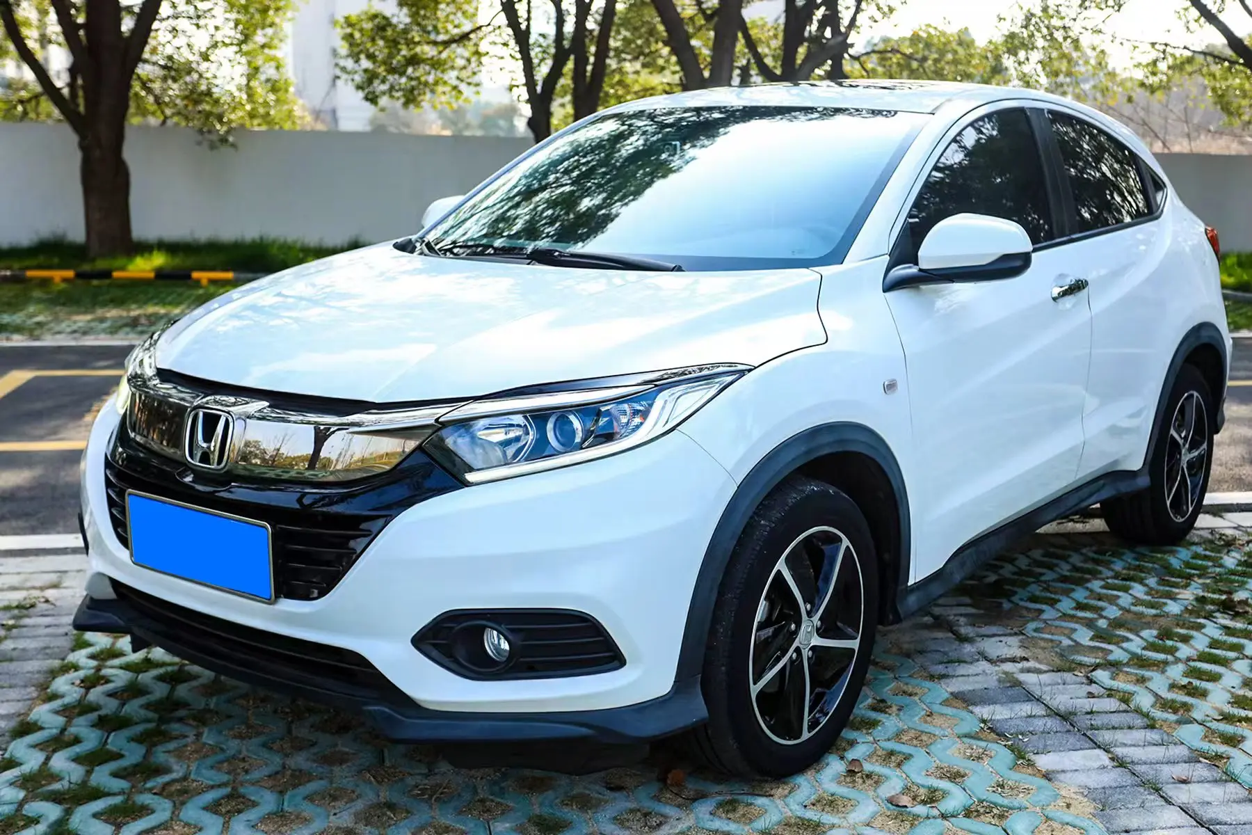 Honda Vezel (Binzhi)  из Китая