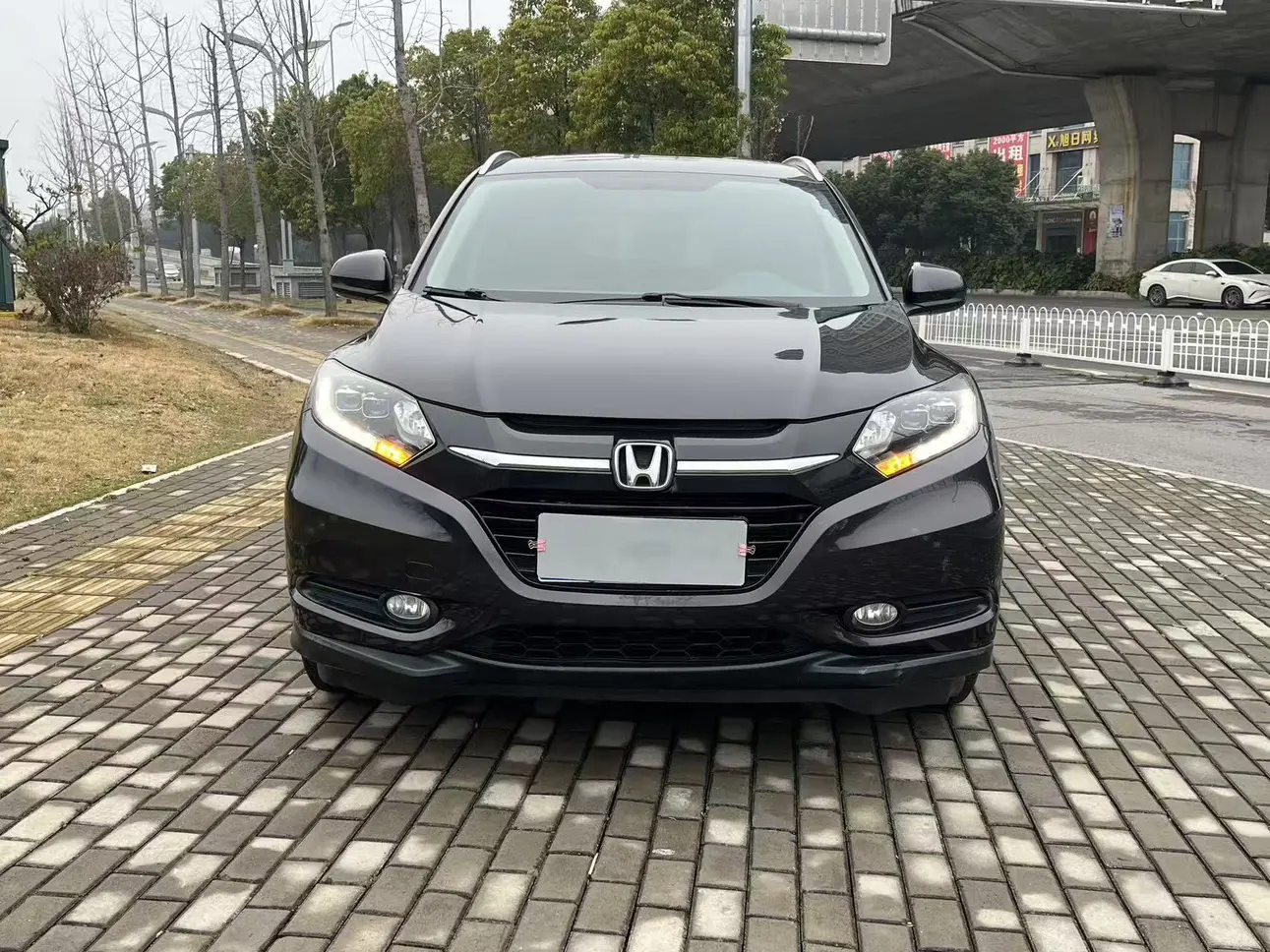 Honda Vezel (Binzhi)  из Китая