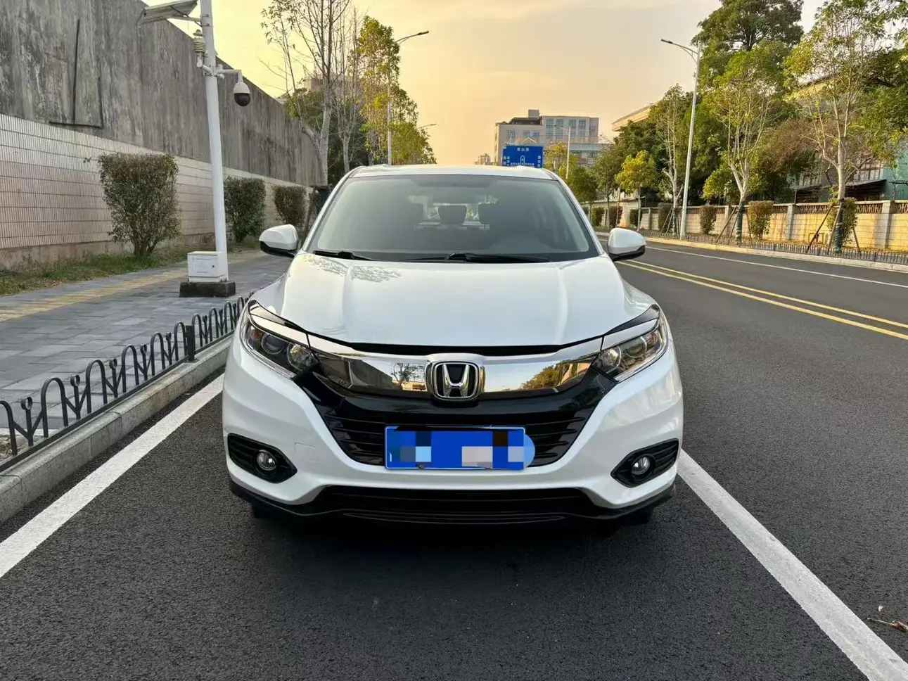 Honda Vezel (Binzhi)  из Китая