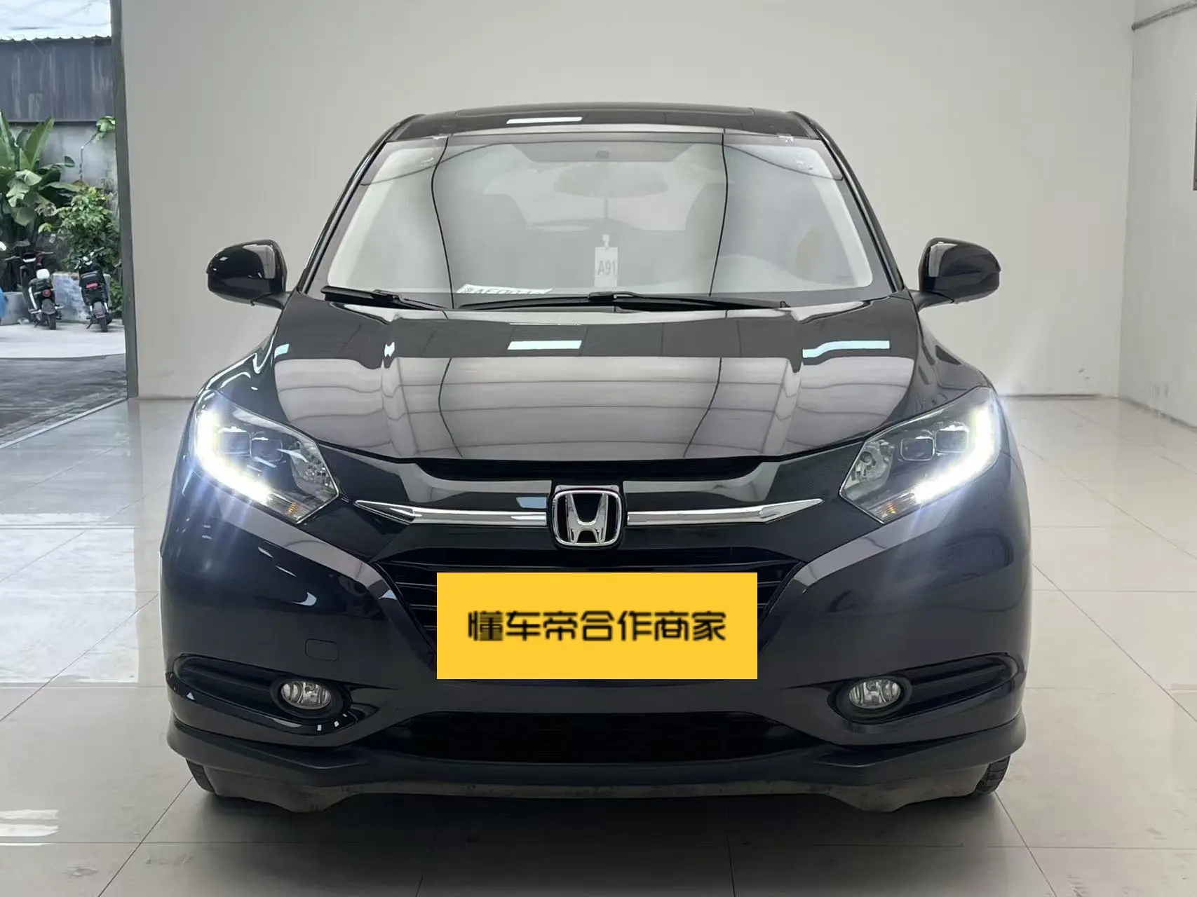 Honda Vezel (Binzhi)  из Китая