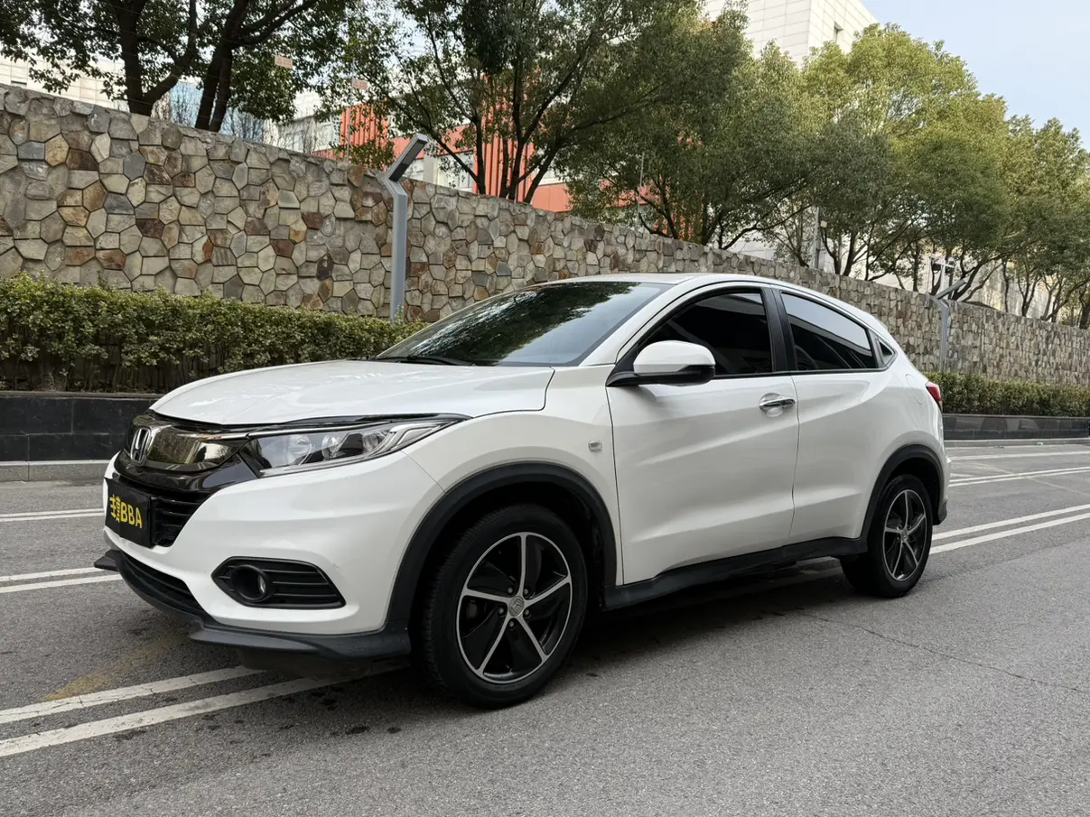 Honda Vezel (Binzhi)  из Китая