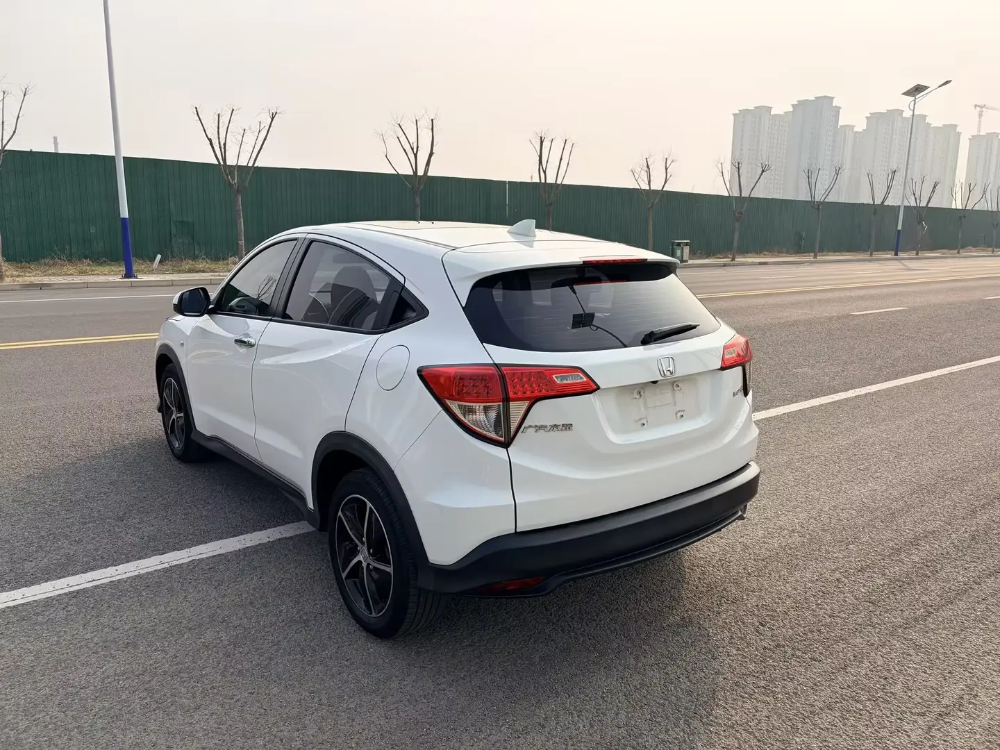 Honda Vezel (Binzhi)  из Китая