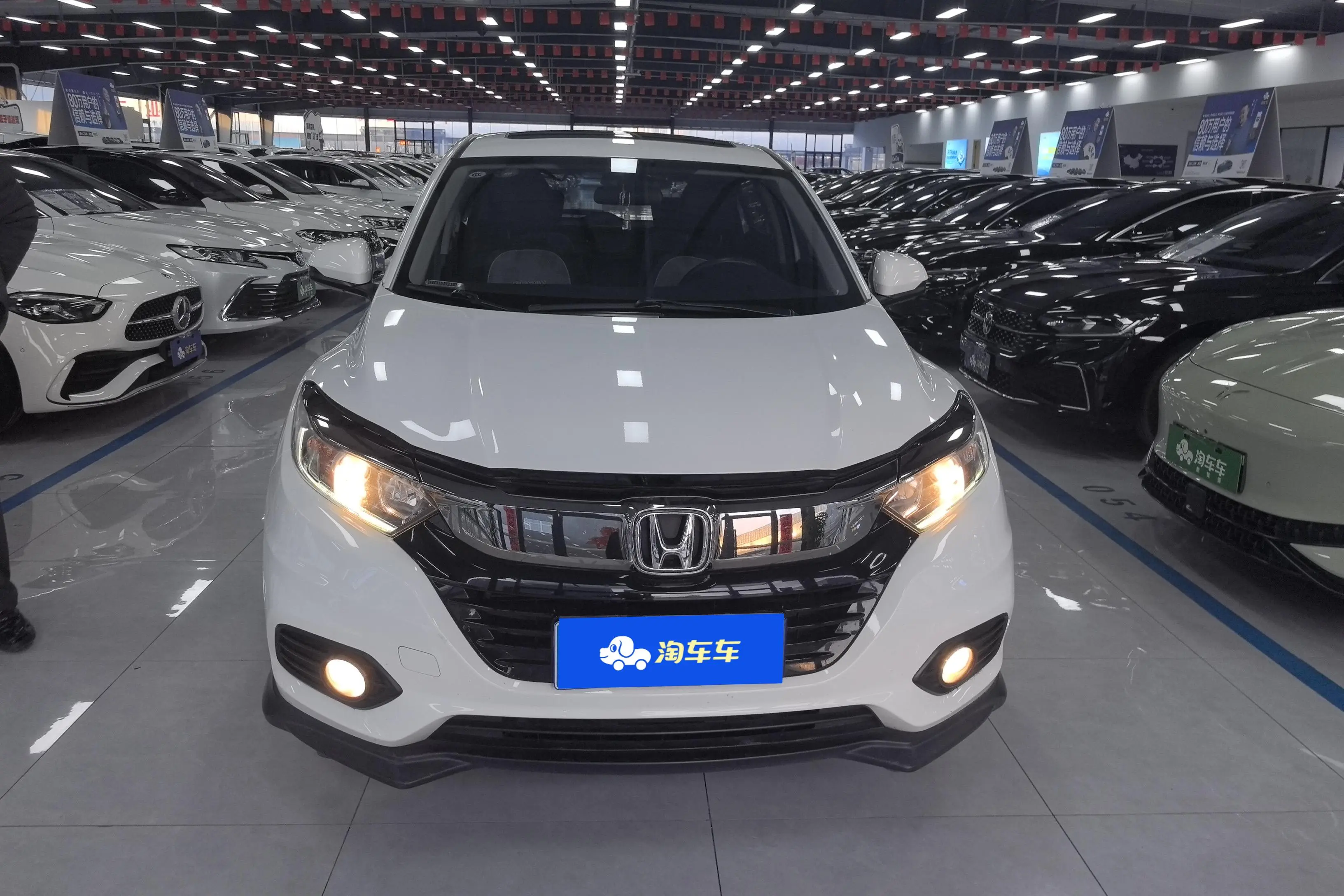 Honda Vezel (Binzhi)  из Китая