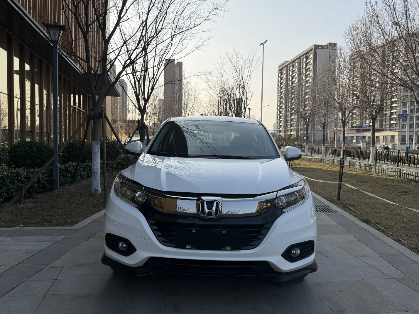 Honda Vezel (Binzhi)  из Китая