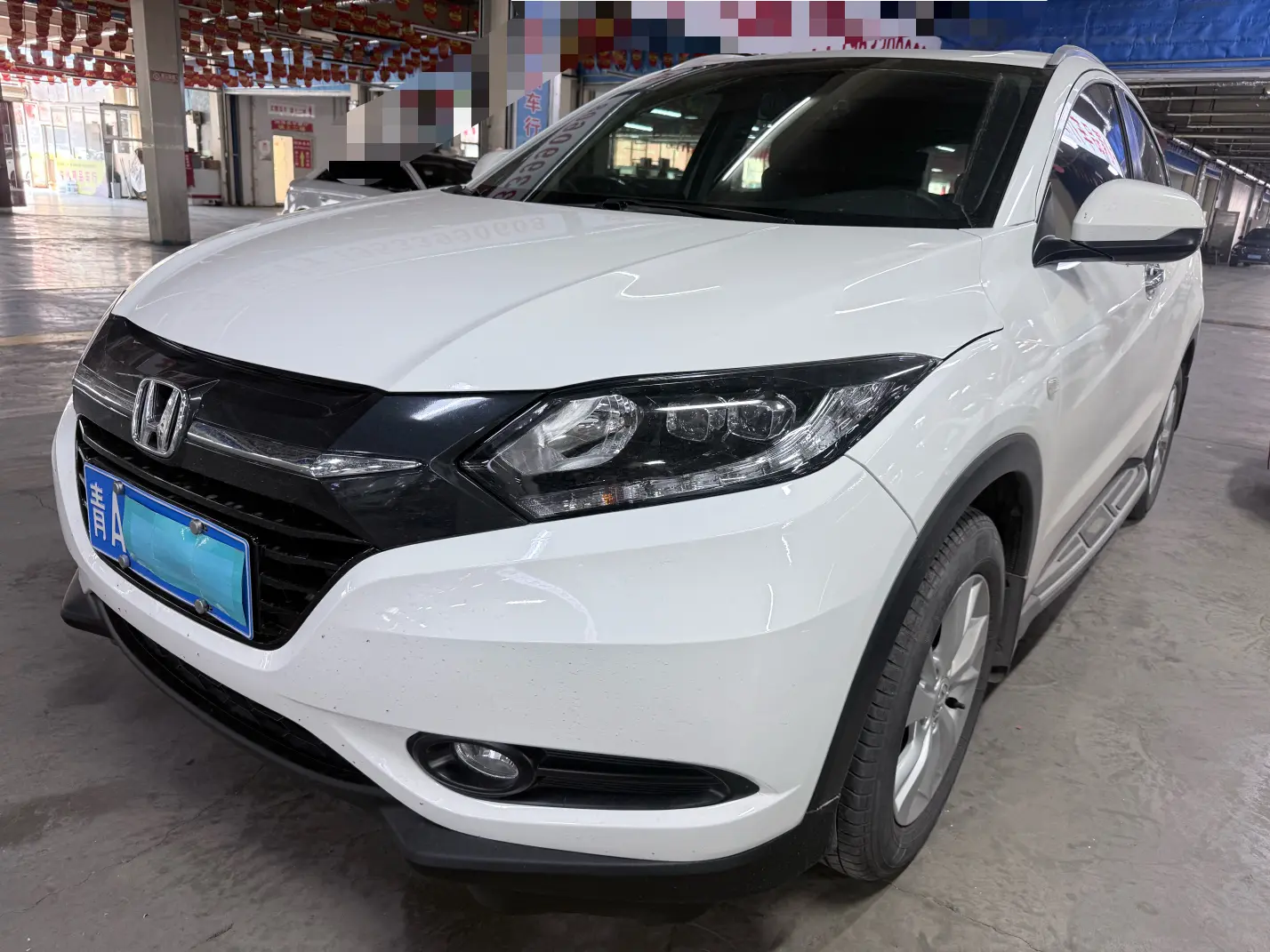 Honda Vezel (Binzhi)  из Китая