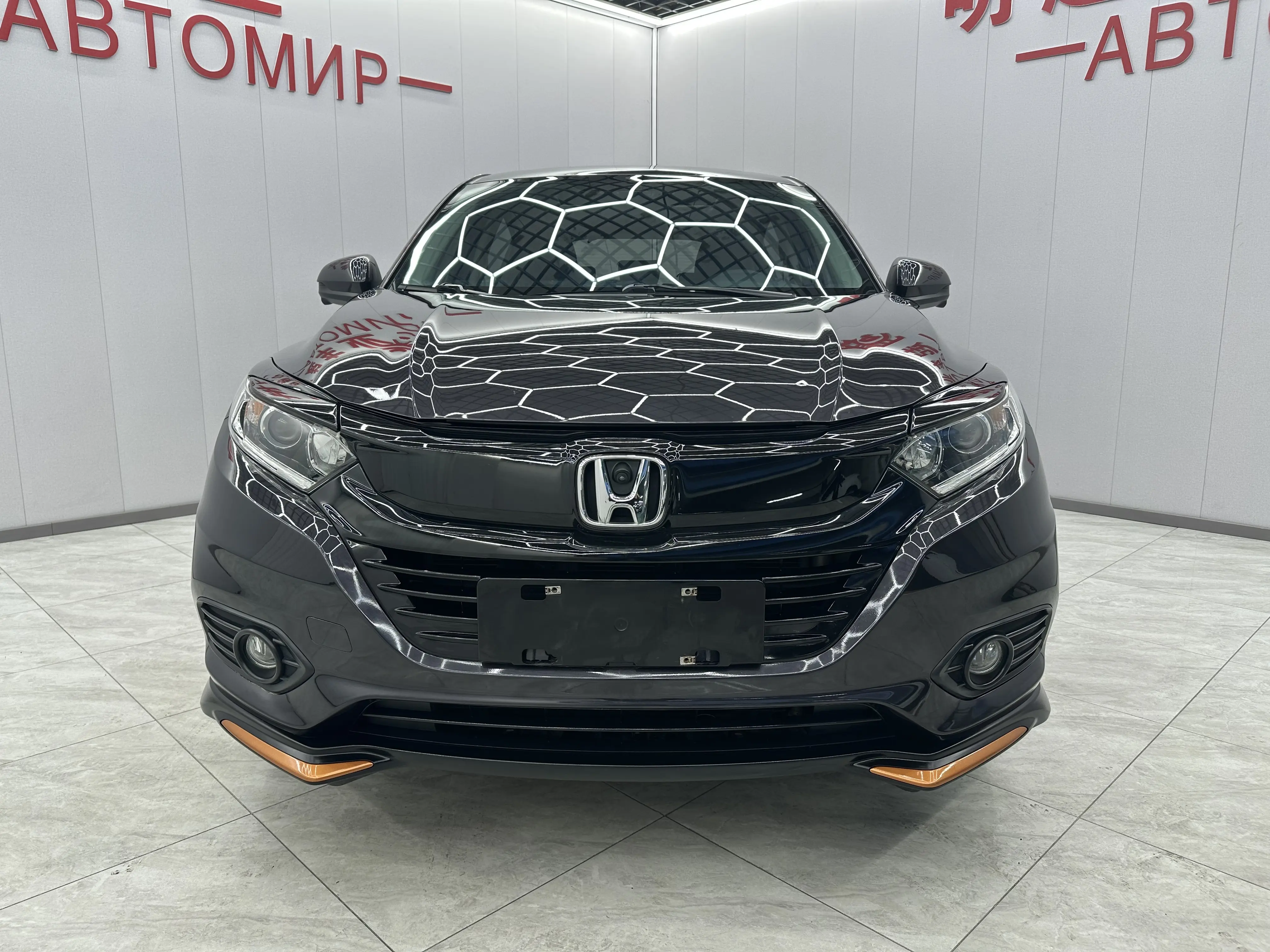 Honda Vezel (Binzhi)  из Китая